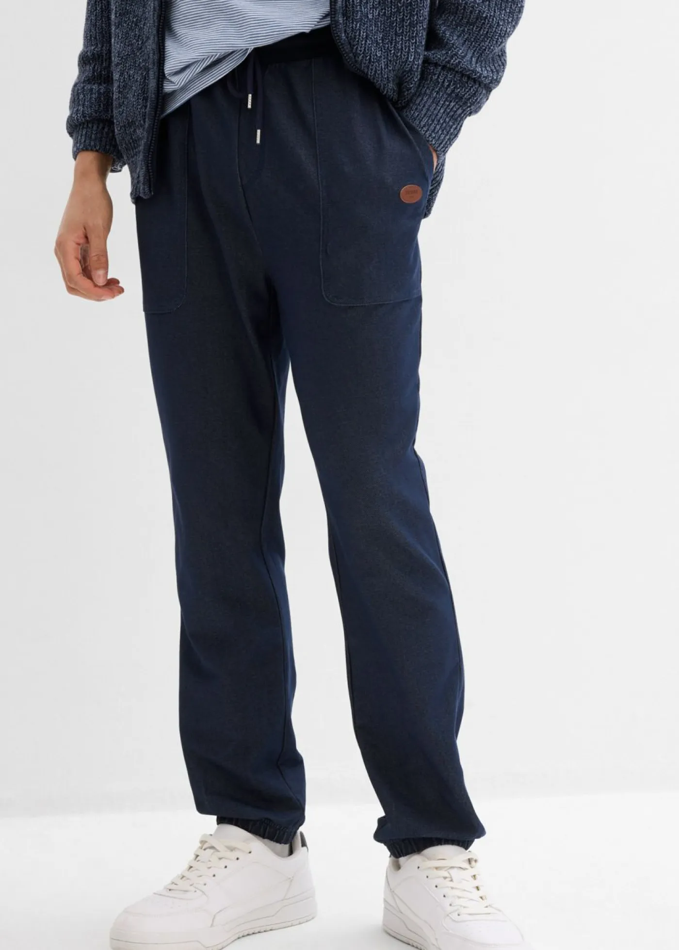 Hombre bonprix bonprix Pantalón de chándal con aspecto vaquero