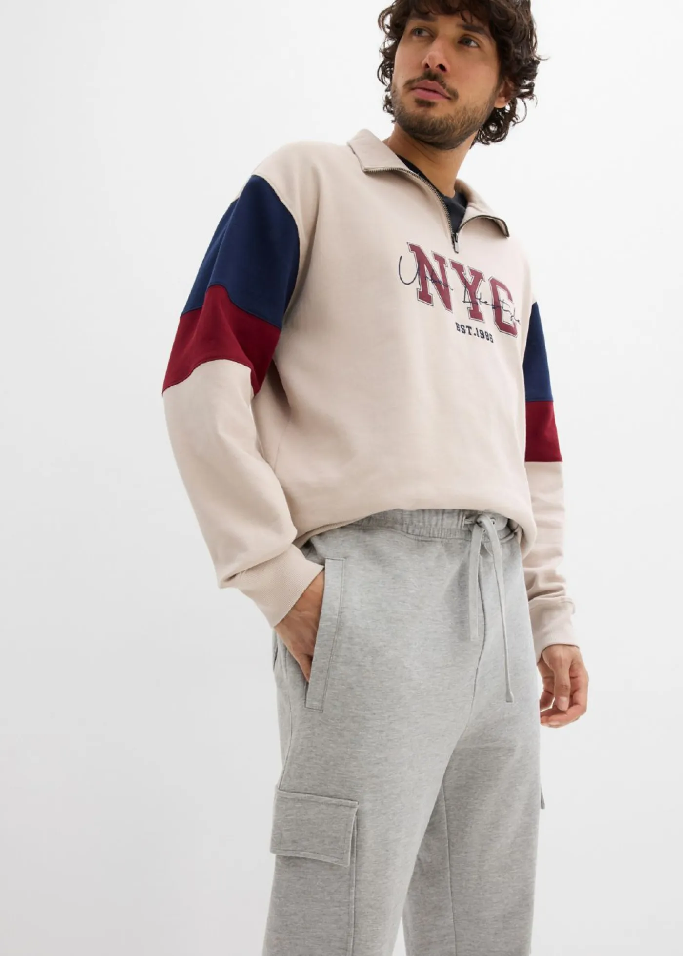 bonprix bonprix Ropa Deportiva|Pantalones>Pantalón de chándal con bolsillos tipo cargo y corte holgado Gris claro jaspeado