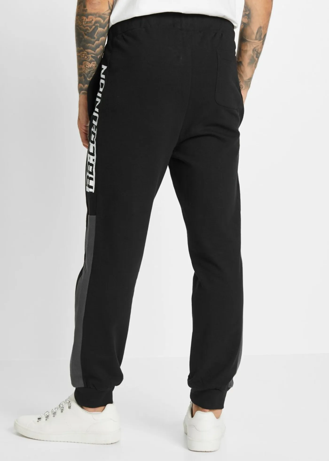 Hombre bonprix bonprix Pantalón de chándal con poliéster reciclado