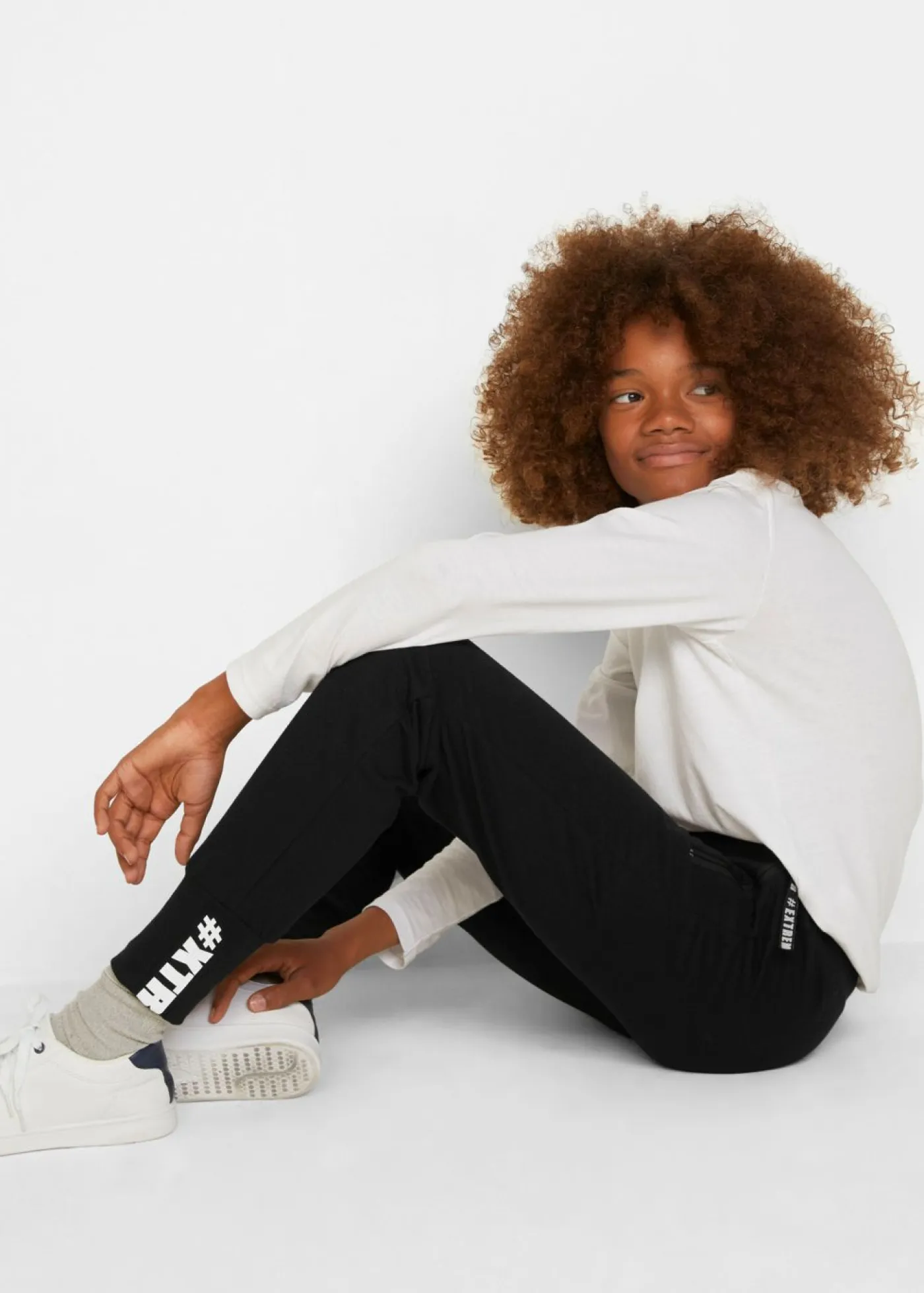 bonprix bonprix Ropa 9 A 16 Años·Pantalones>Pantalón de chándal de algodón puro Negro