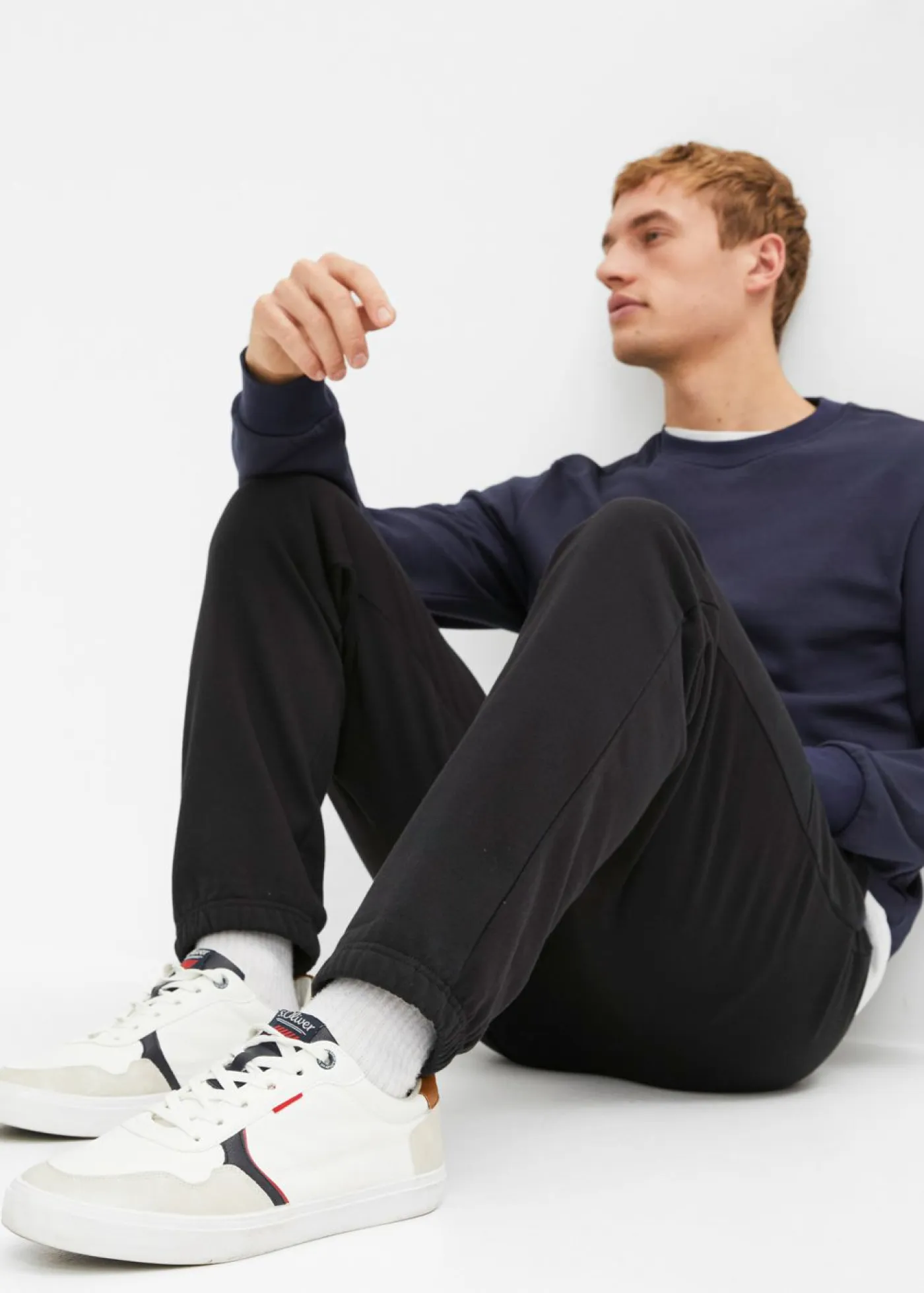 bonprix bonprix Básicos En Rebajas|Ropa Deportiva>Pantalón de chándal de algodón orgánico puro Negro