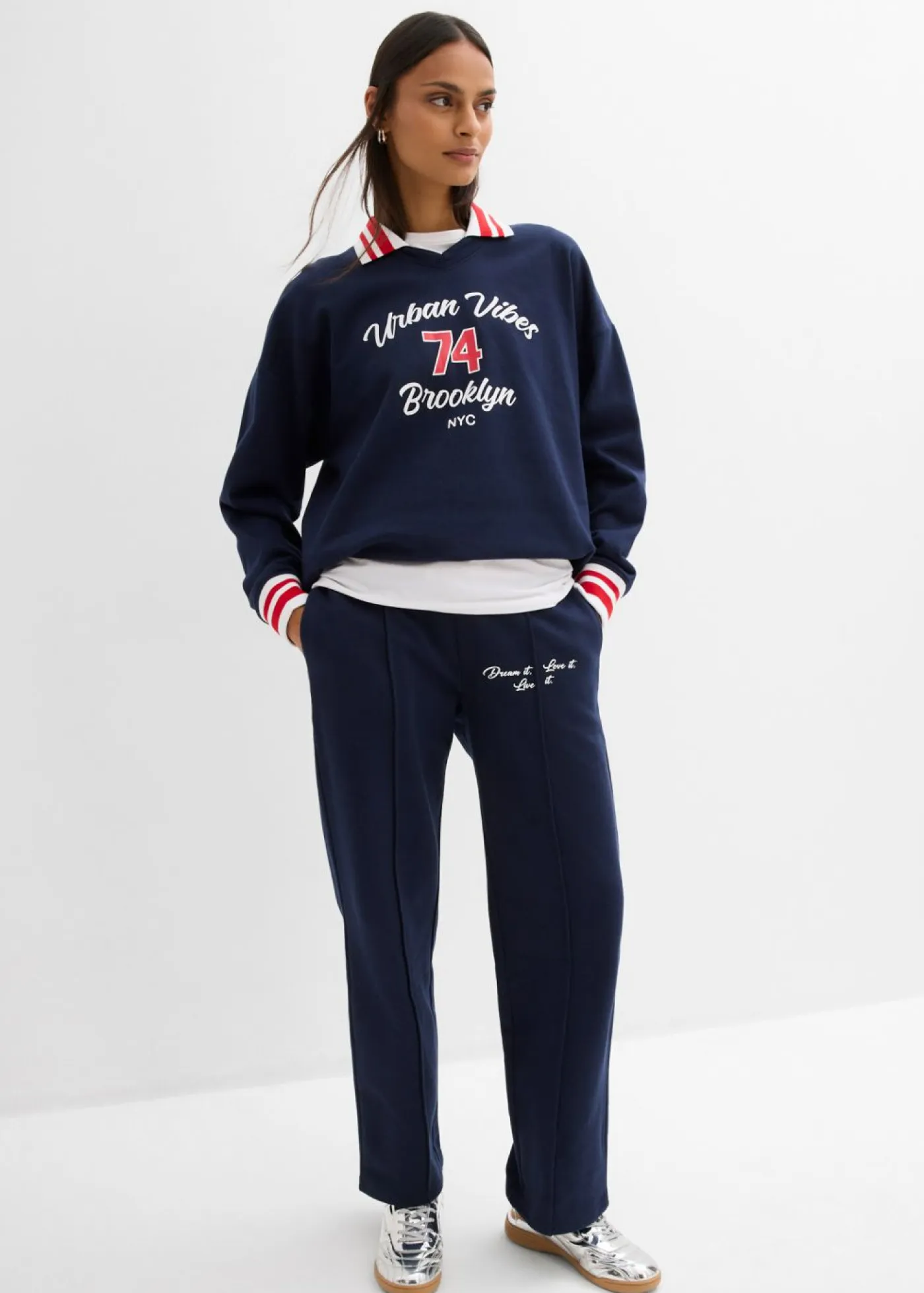 bonprix bonprix Ropa Cómoda|Pantalones>Pantalón de chándal de algodón ecológico puro azul marino-fresa-blanco