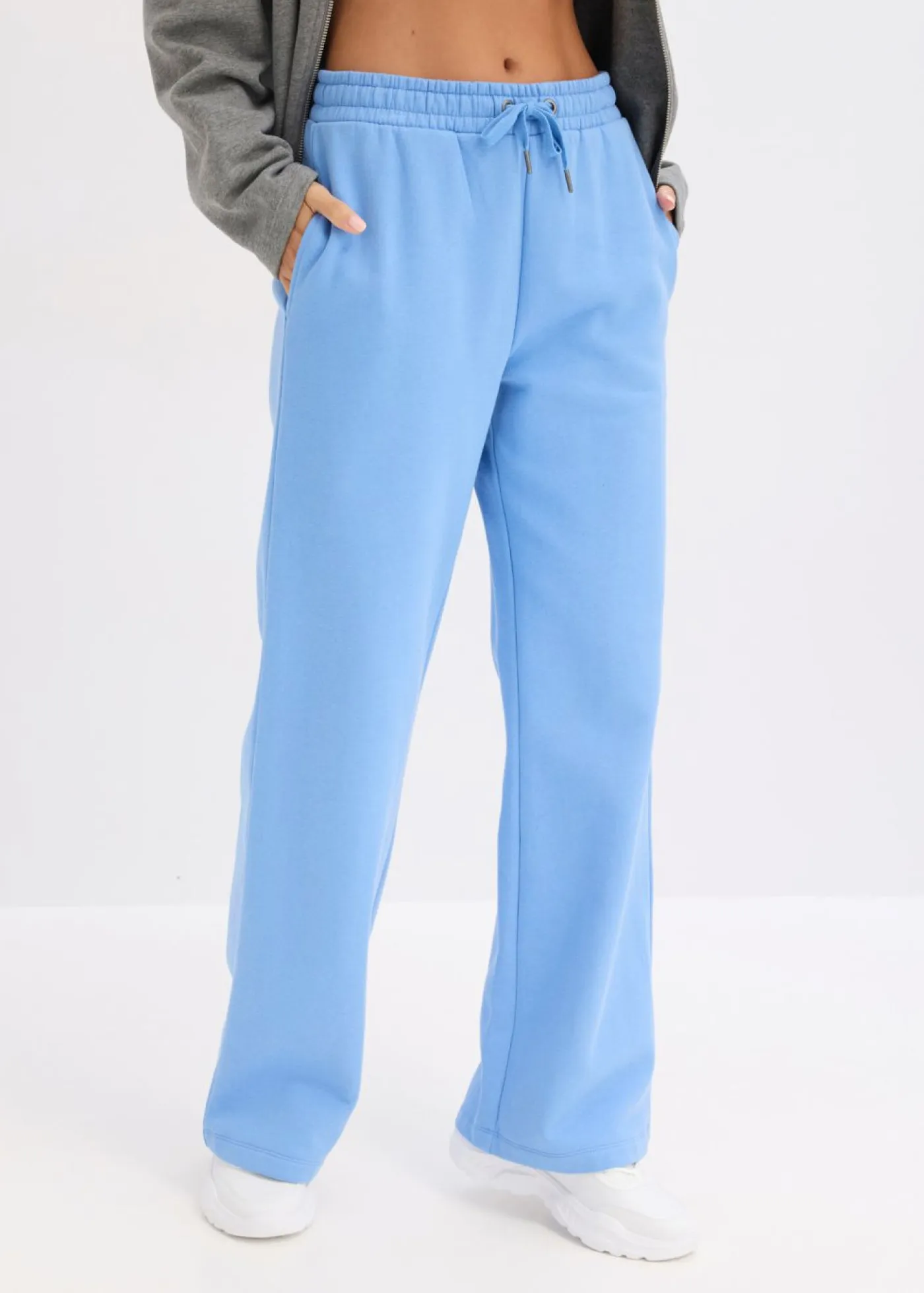 bonprix bonprix Básicos|Ropa Cómoda>Pantalón de chándal de algodón orgánico puro con cintura alta azul provenzal