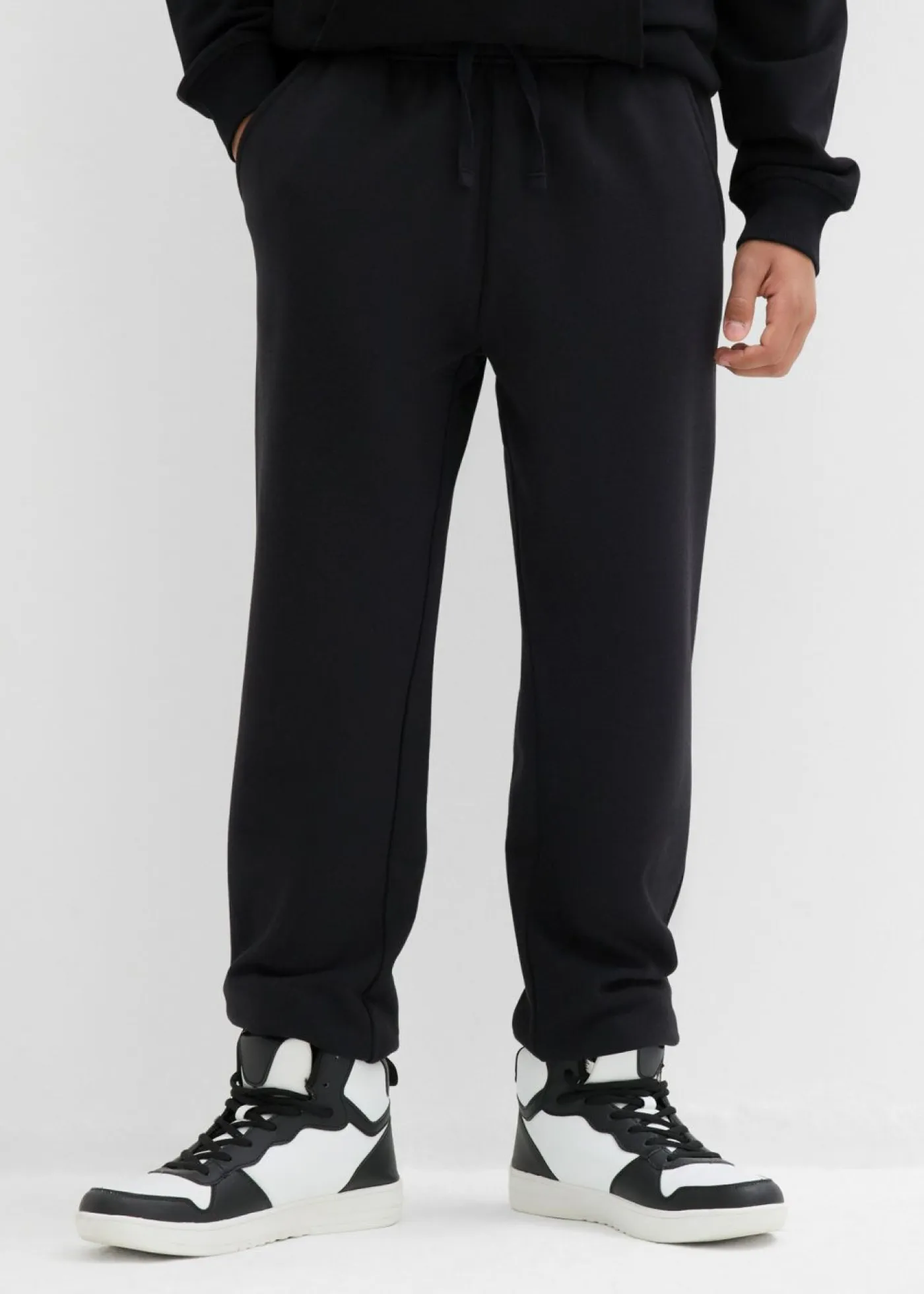 bonprix bonprix Ropa 9 A 16 Años·Pantalones|Ropa 9 A 16 Años·Packs De Ropa>Pantalón de chándal en suave mezcla de algodón (2 unidades) negro+verde mar