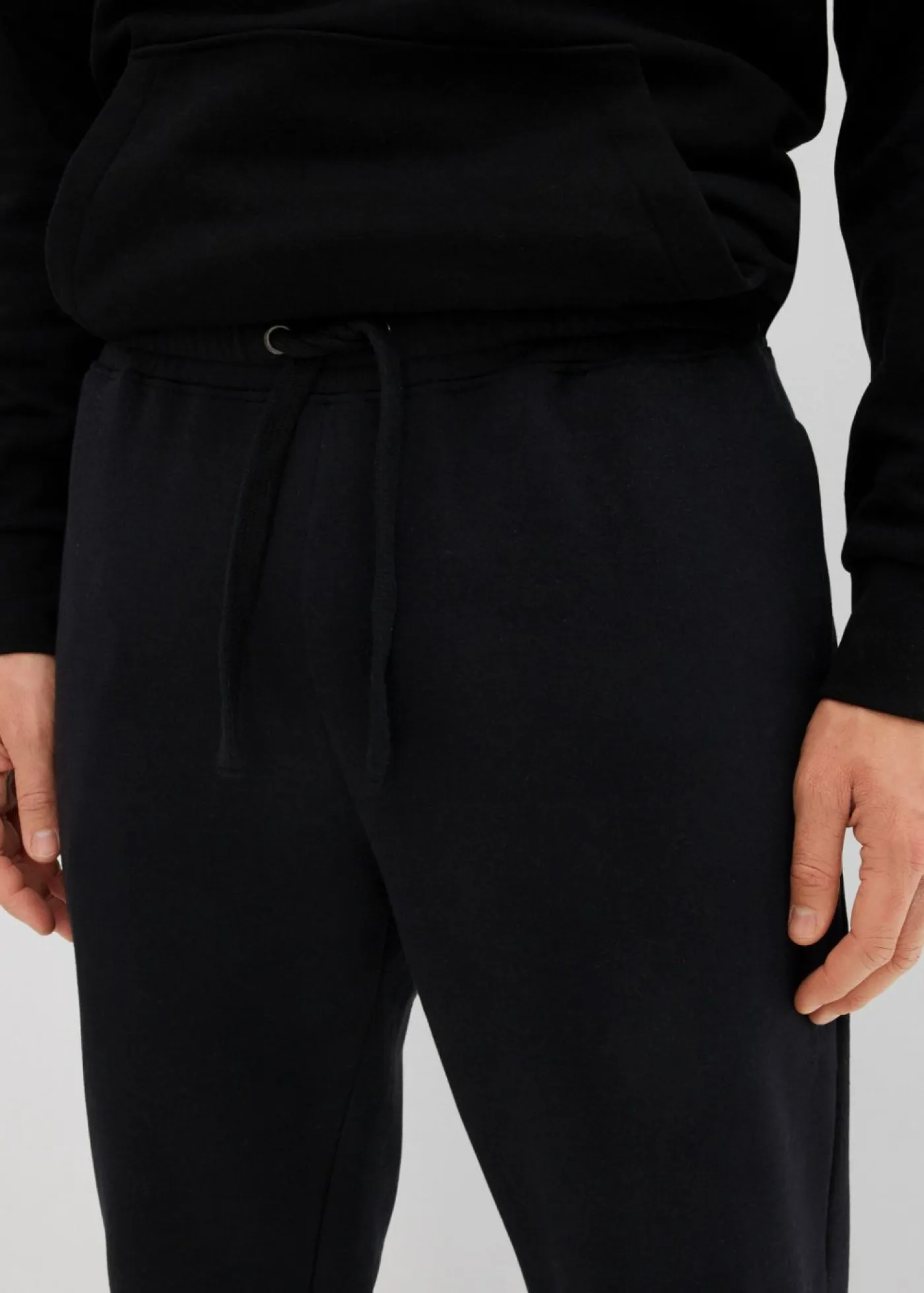 bonprix bonprix Básicos En Rebajas|Ropa Deportiva>Pantalón de chándal, loose fit Negro