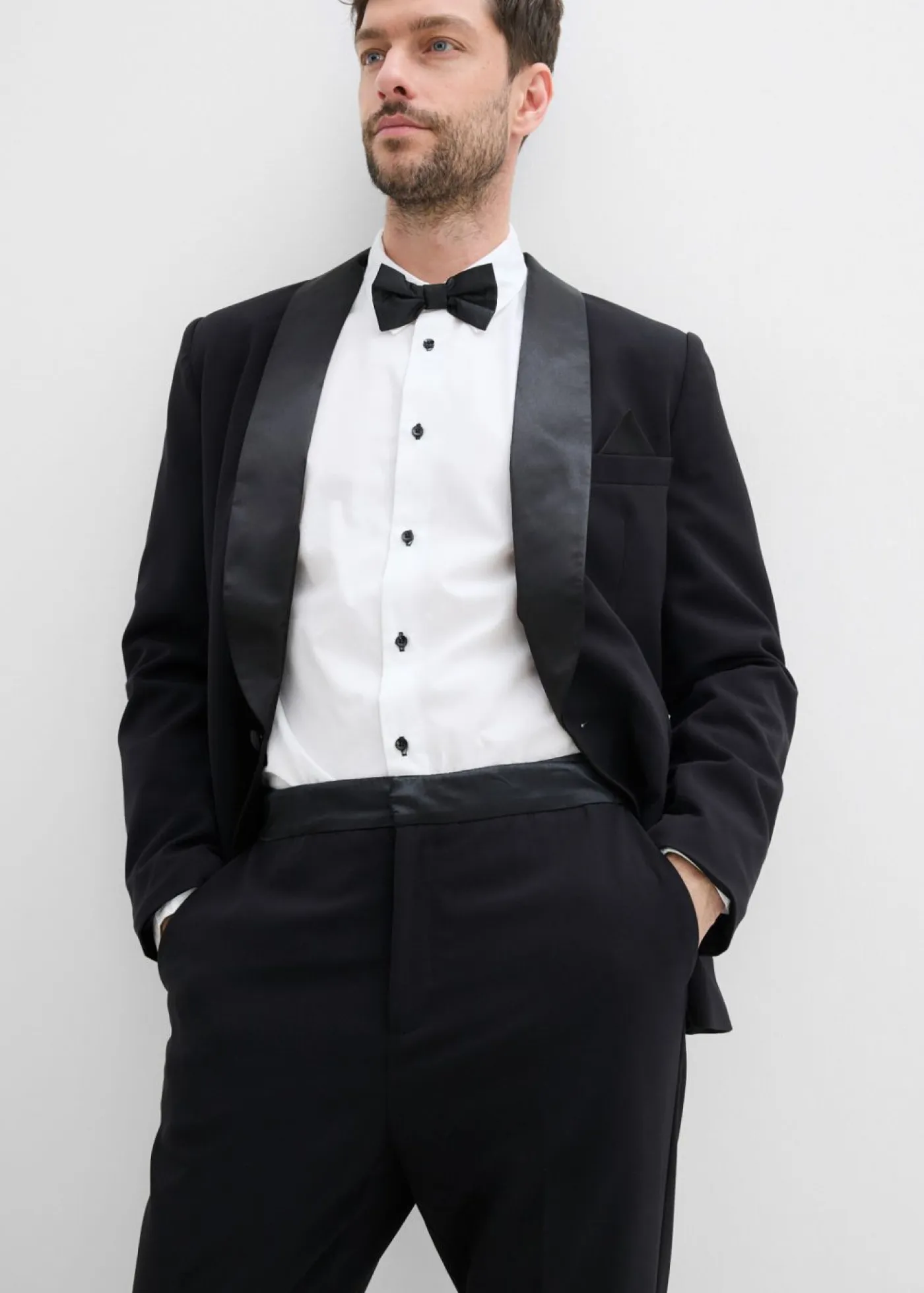 bonprix bonprix Trajes|Pantalones>Pantalón de esmoquin con contenido de elastano y corte ajustado Negro