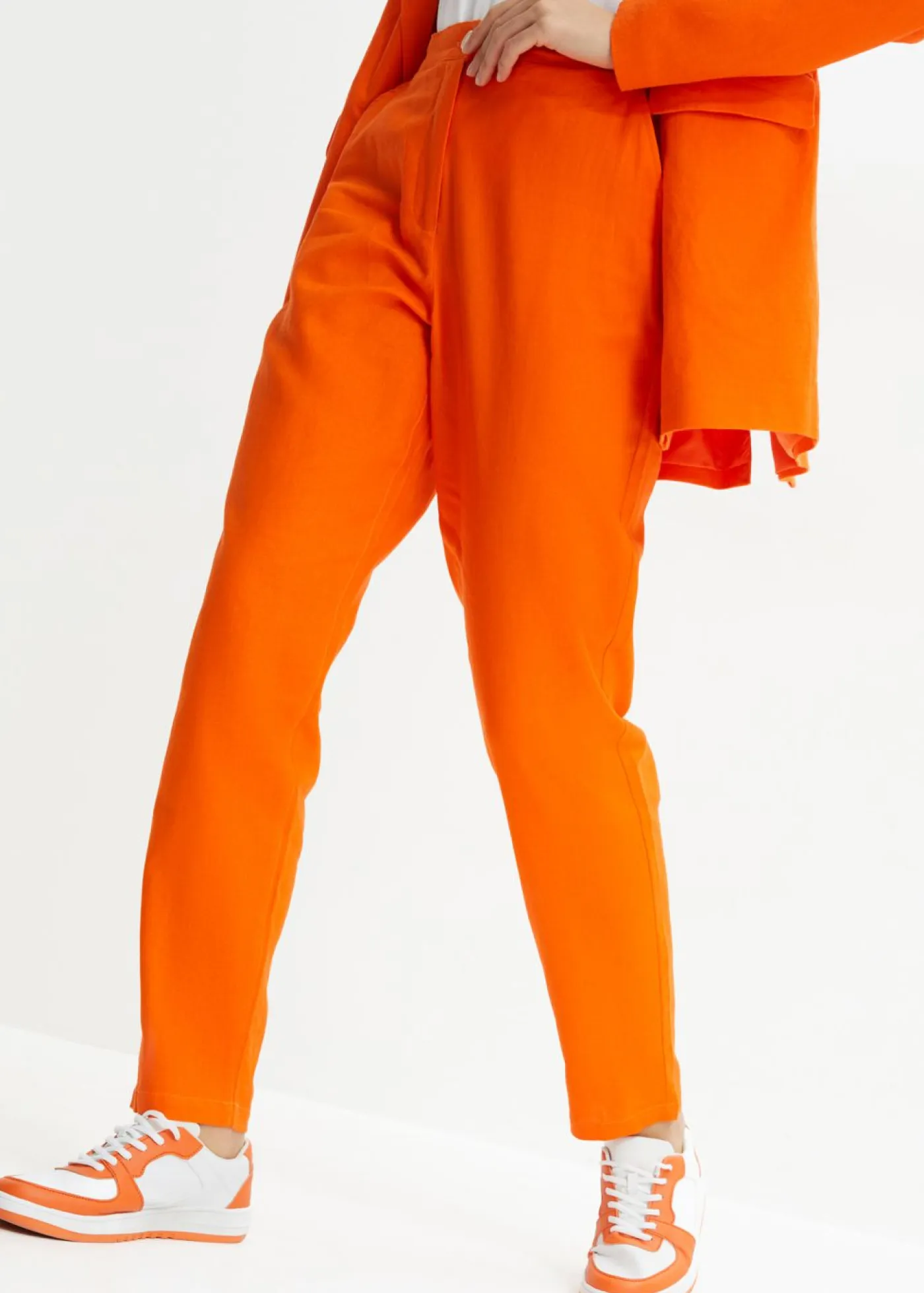 Mujer bonprix bonprix Pantalón de mezcla de lino y viscosa con talle alto y pernera corta