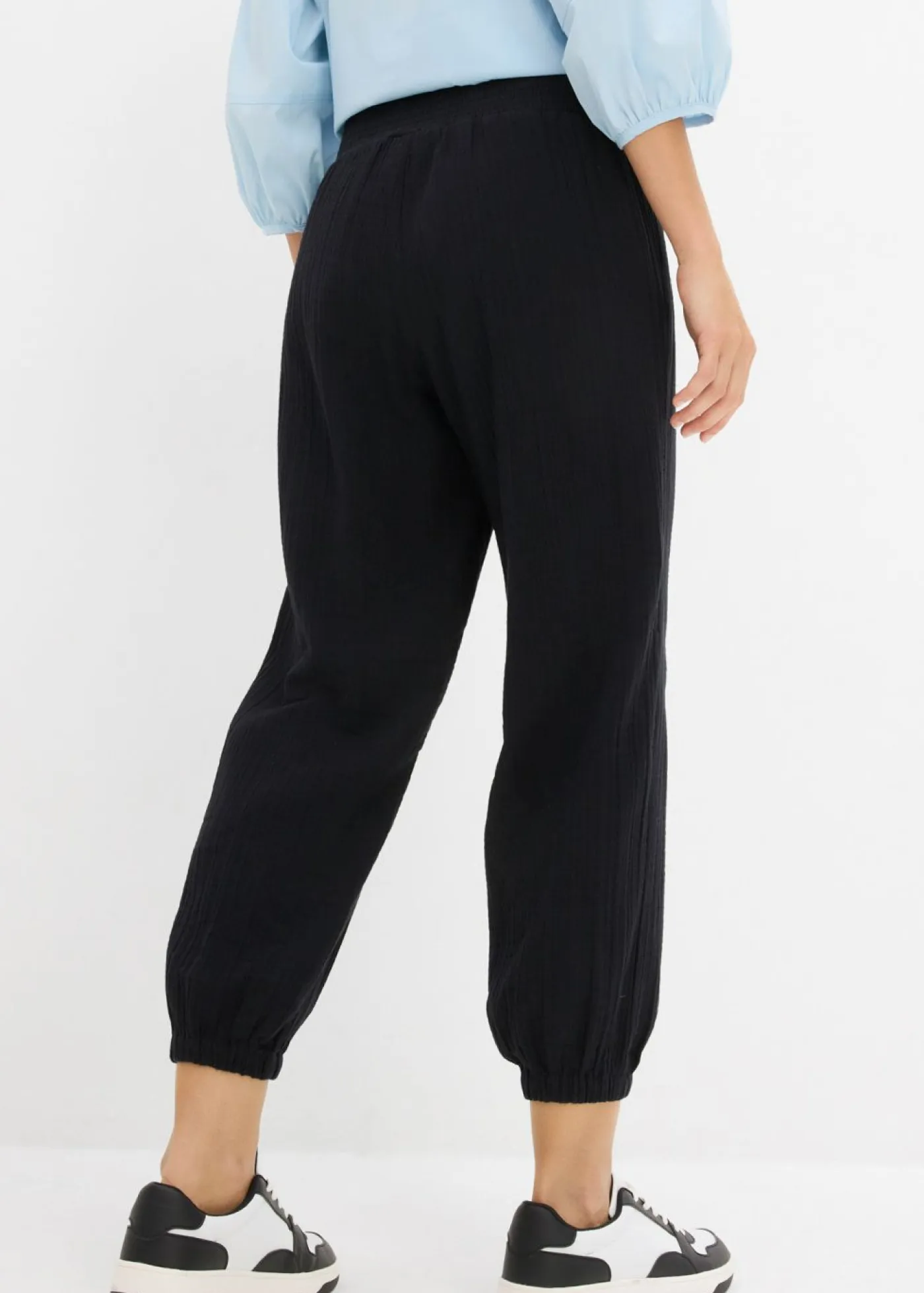 bonprix bonprix Pantalones|Novedades>Pantalón de muselina con cintura de nido de abeja Negro