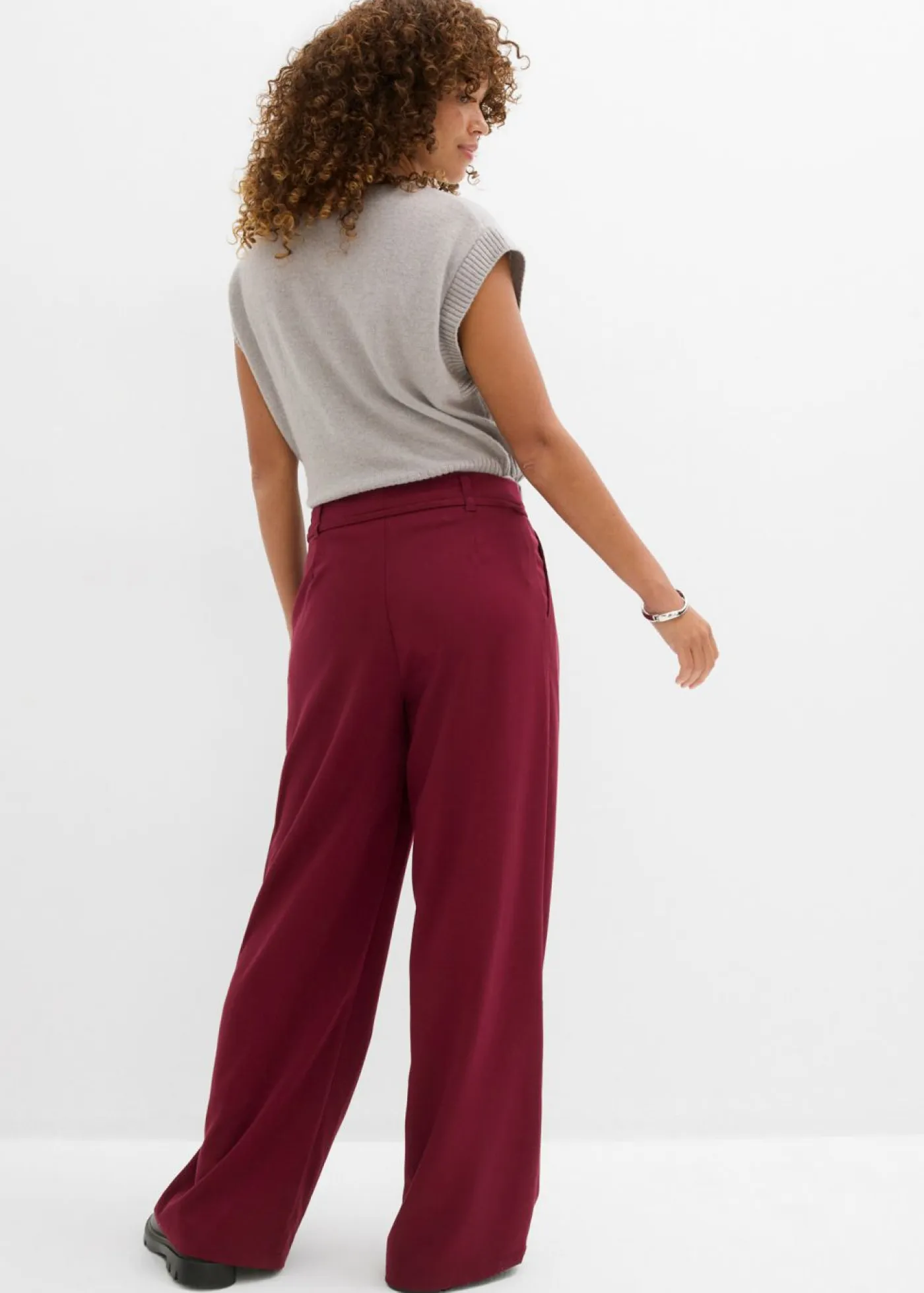 bonprix bonprix Pantalones>Pantalón de pinzas con cordón mora oscuro