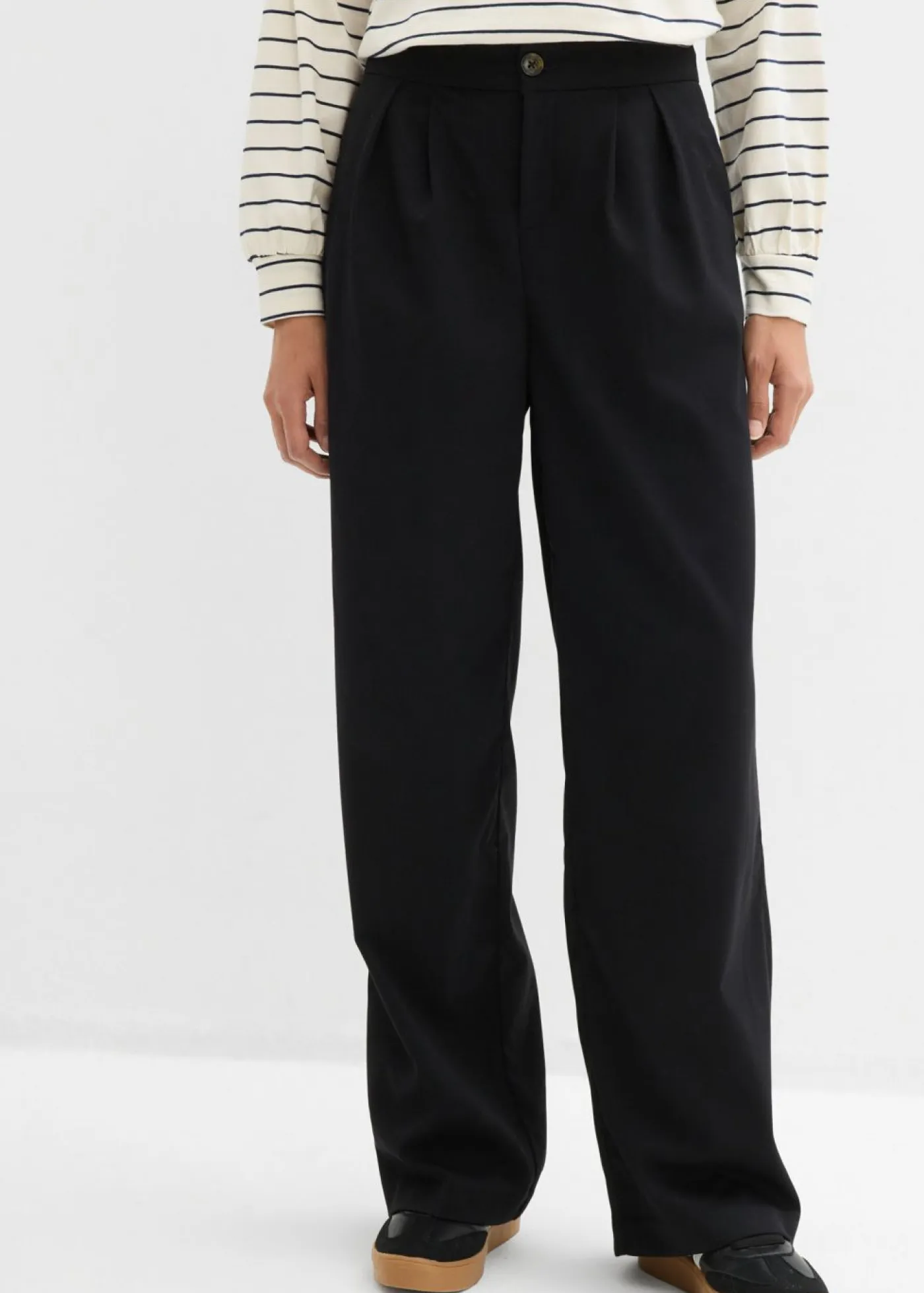 bonprix bonprix Pantalones>Pantalón de pinzas con viscosa Negro