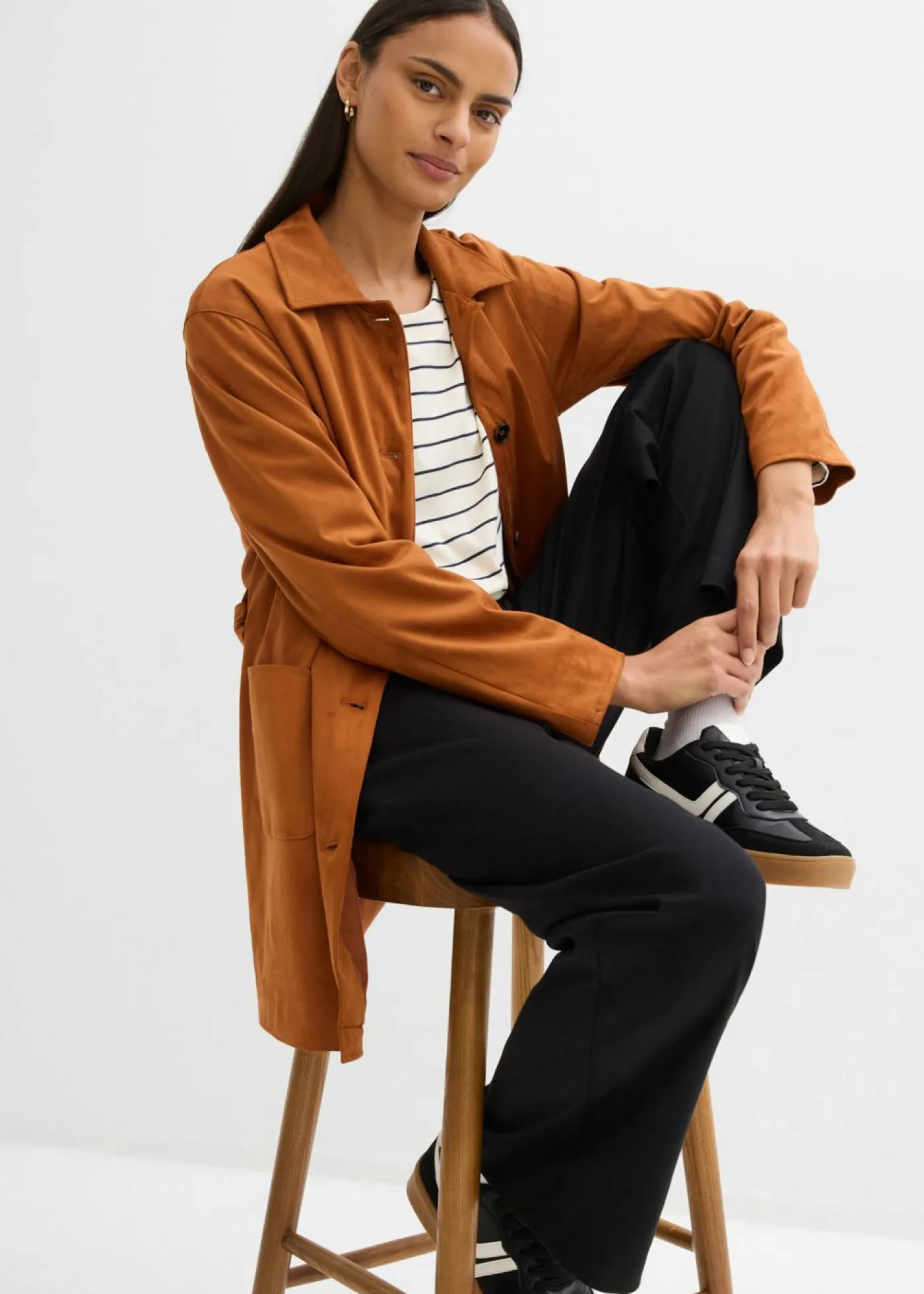 bonprix bonprix Pantalones>Pantalón de pinzas con viscosa Negro