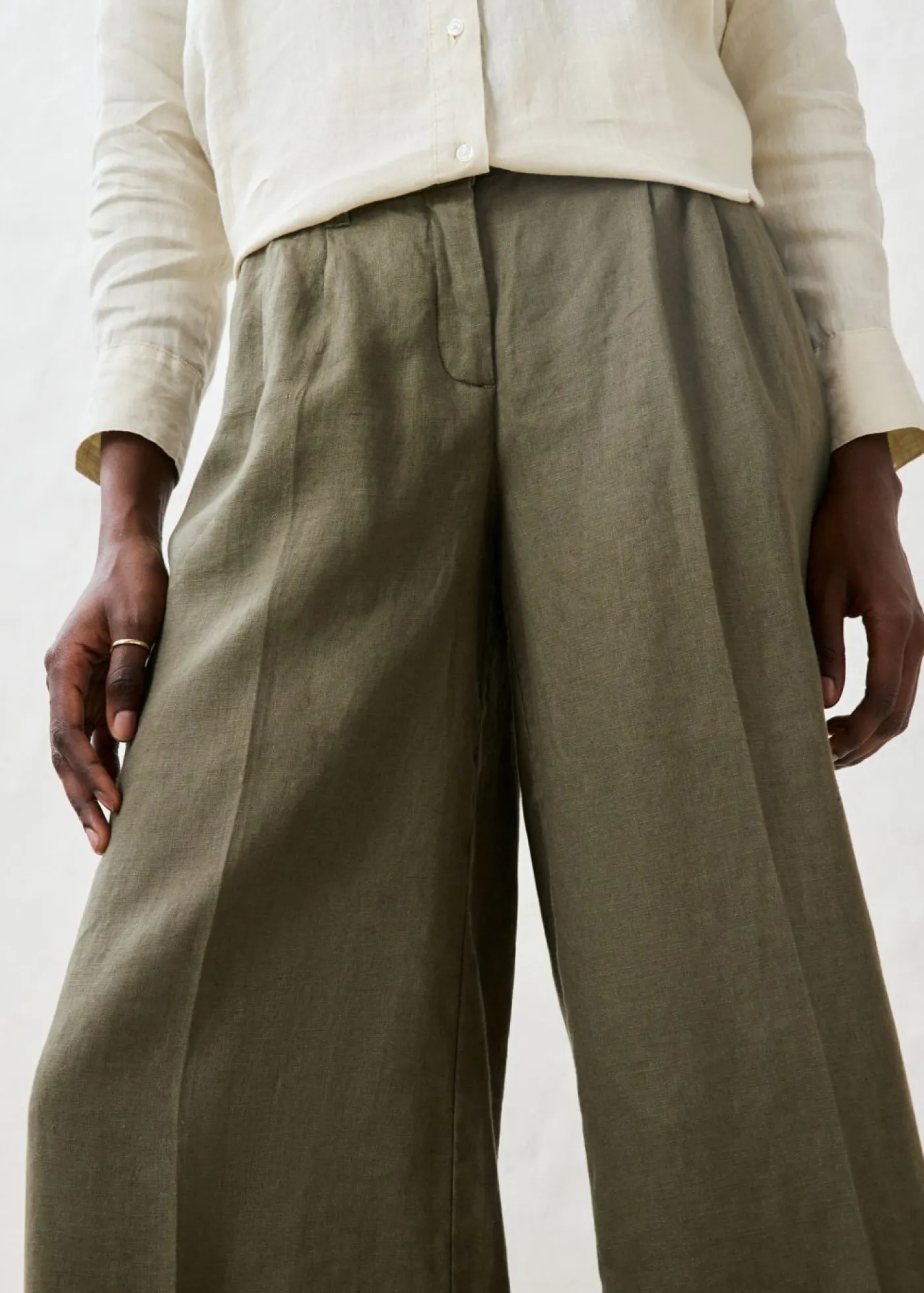 bonprix bonprix Premium|Pantalones>Pantalón de pinzas de lino puro verde pimiento