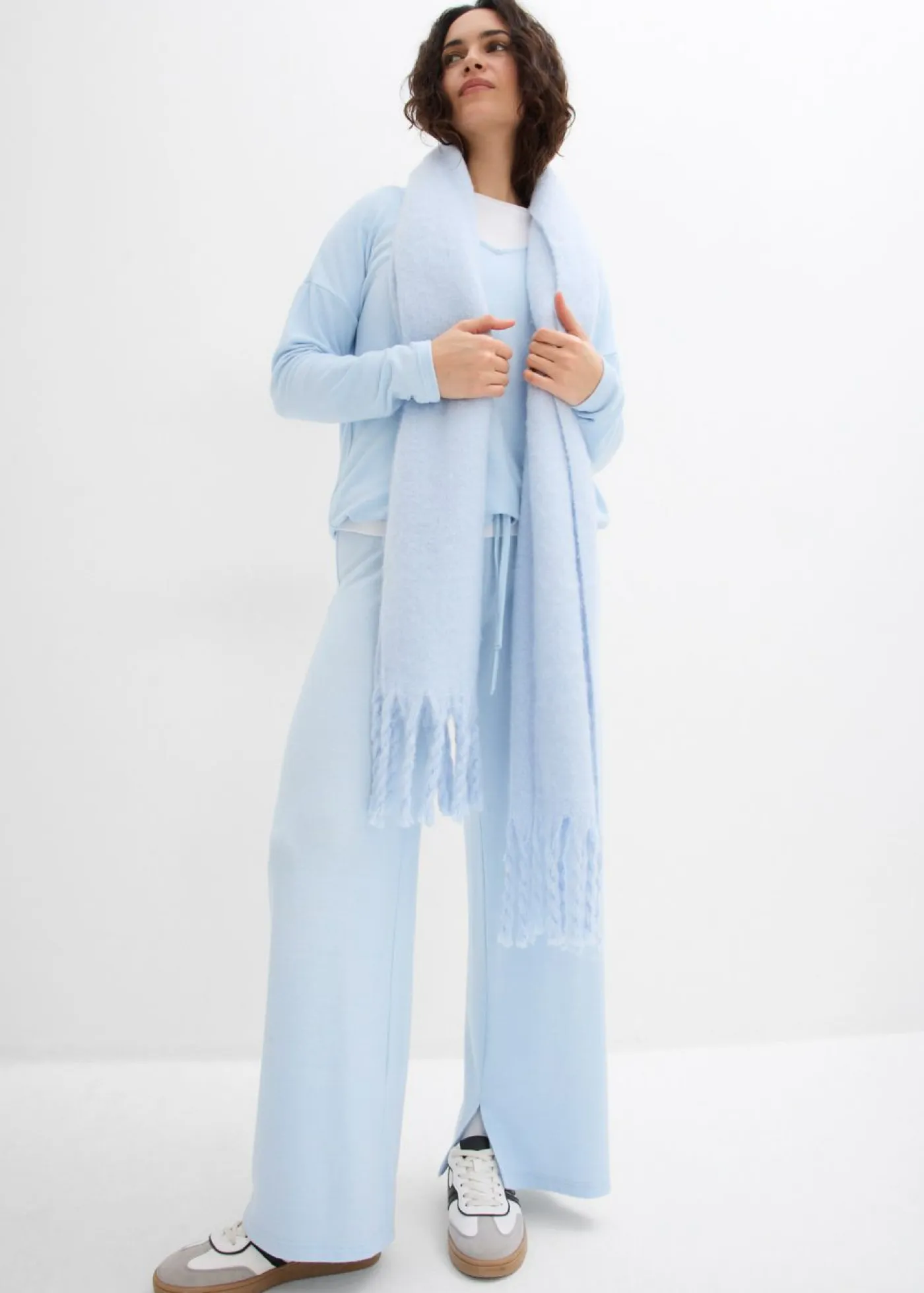 bonprix bonprix Pantalones>Pantalón de punto con aspecto de punto azul pálido moteado