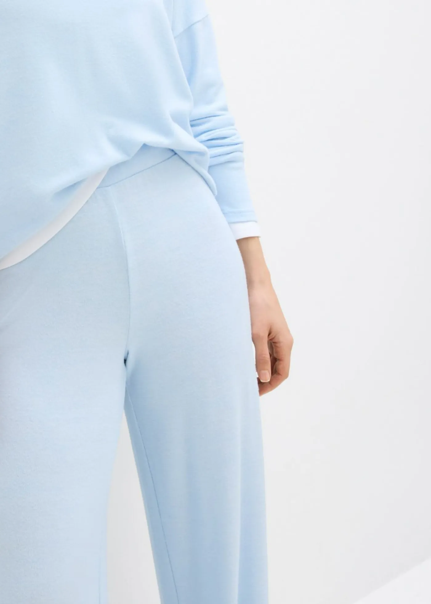 bonprix bonprix Pantalones>Pantalón de punto con aspecto de punto azul pálido moteado