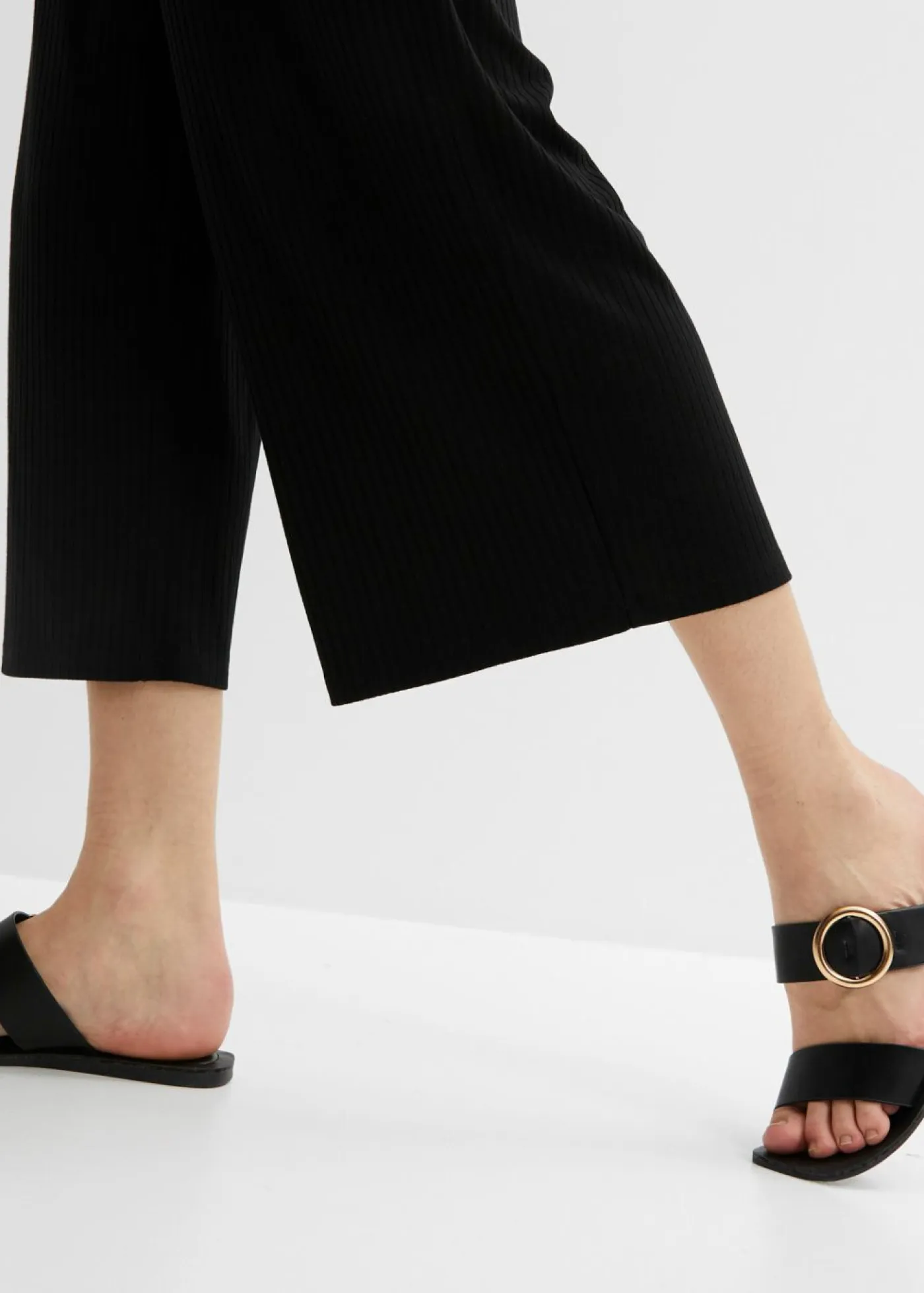 Mujer bonprix bonprix Pantalón de punto de canalé con cinturilla cómoda