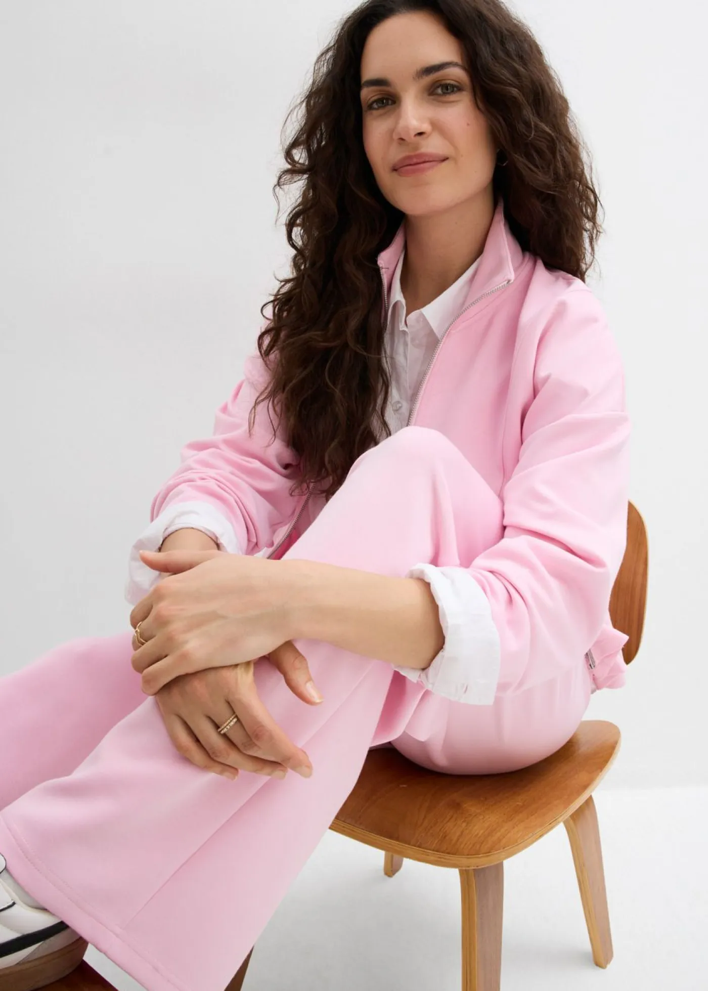 bonprix bonprix Ropa Cómoda|Pantalones>Pantalón de punto de neopreno con pinzas rosa cristal