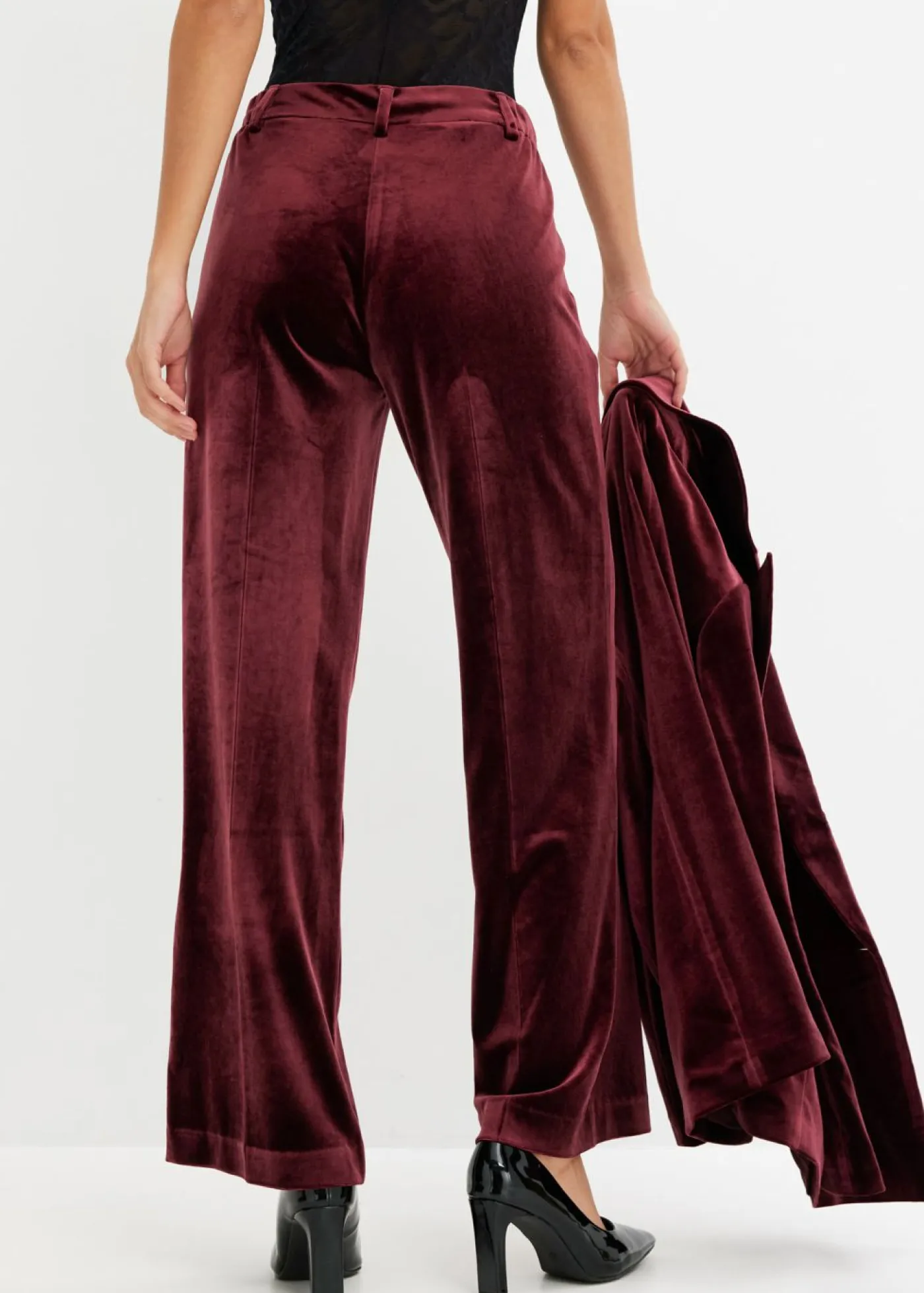 bonprix bonprix Pantalones>Pantalón de terciopelo suave rojo avellana