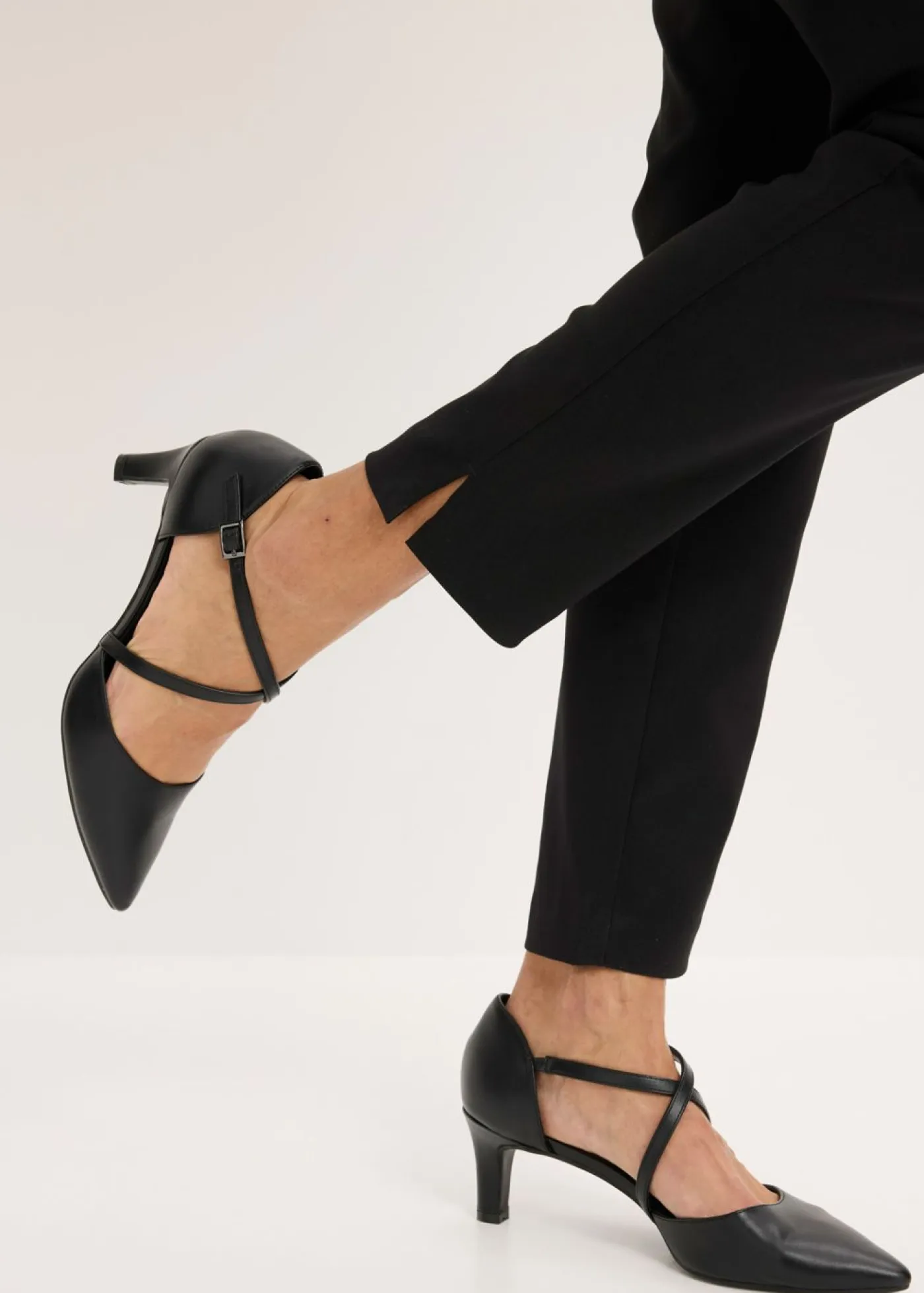 bonprix bonprix Pantalones|Novedades>Pantalón elástico Negro