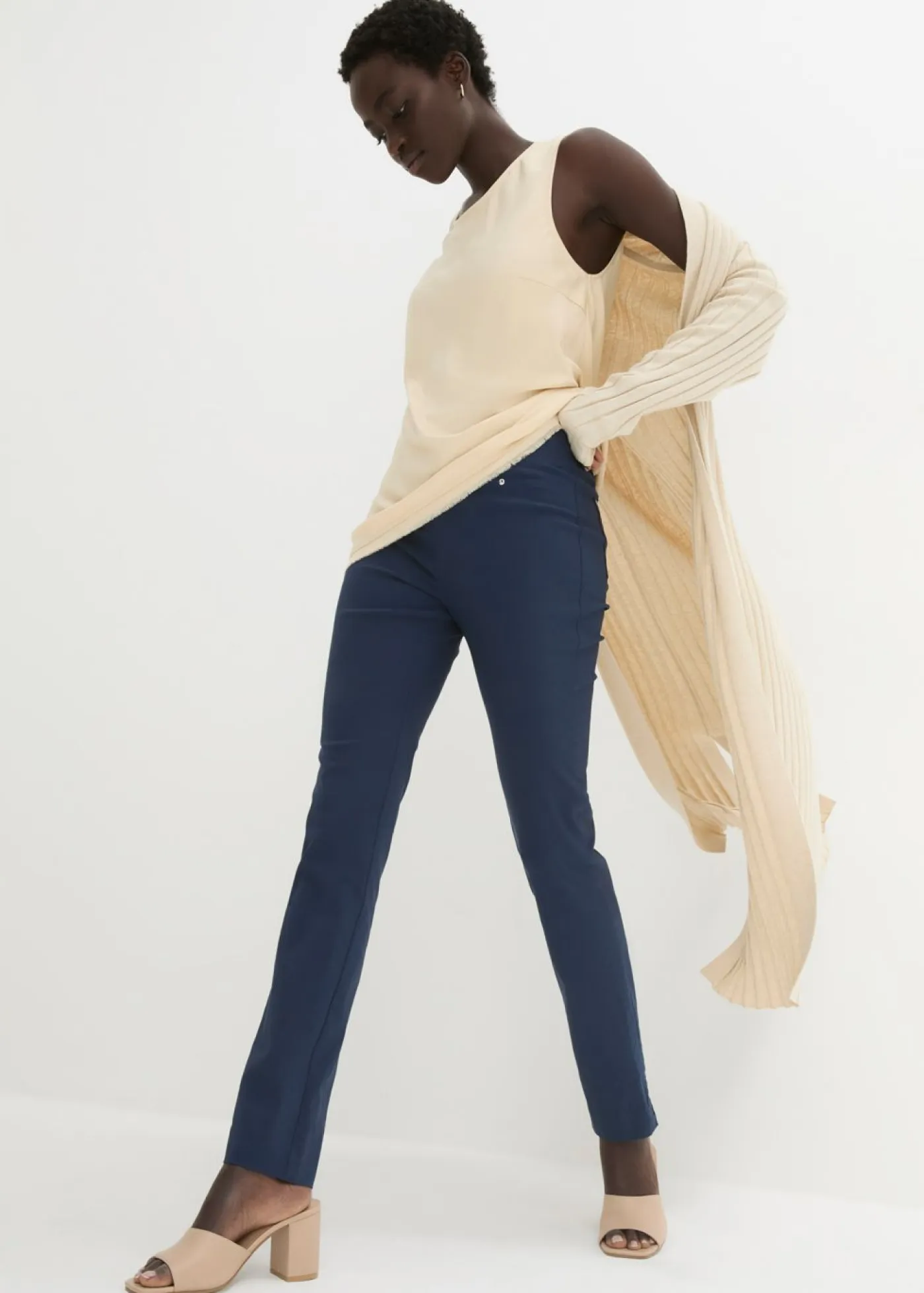 bonprix bonprix Pantalones|Tallas Pequeñas>Pantalón elástico con cintura antideslizante Azul marino