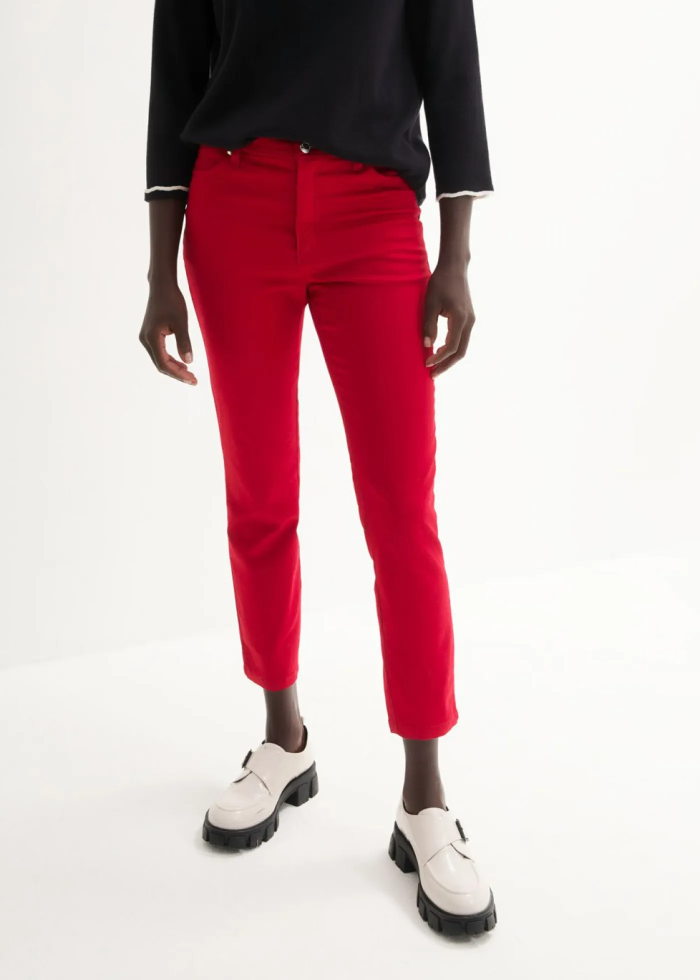 bonprix bonprix Pantalones>Pantalón elástico de algodón rojo cayena