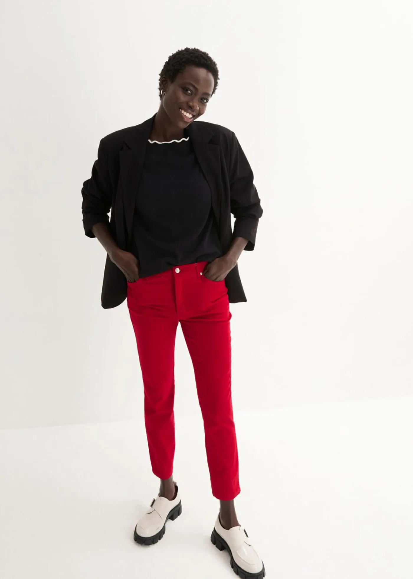 bonprix bonprix Pantalones>Pantalón elástico de algodón rojo cayena