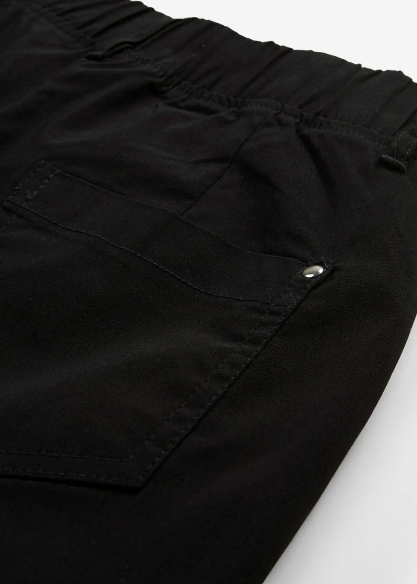 Mujer bonprix bonprix Pantalón elástico de corte capri con cintura elástica