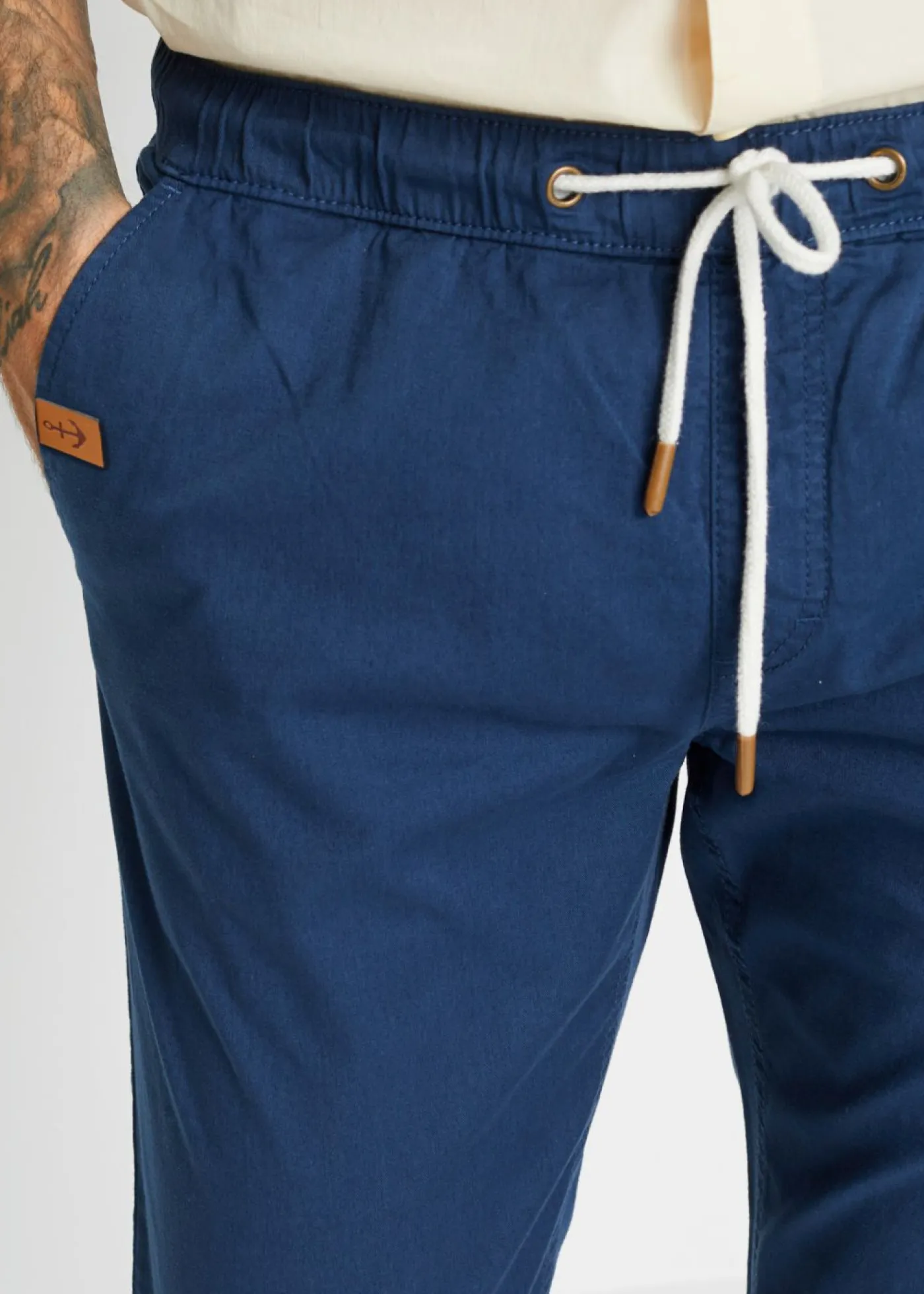 bonprix bonprix Pantalones>Pantalón elástico de corte recto y ajustado Azul marino
