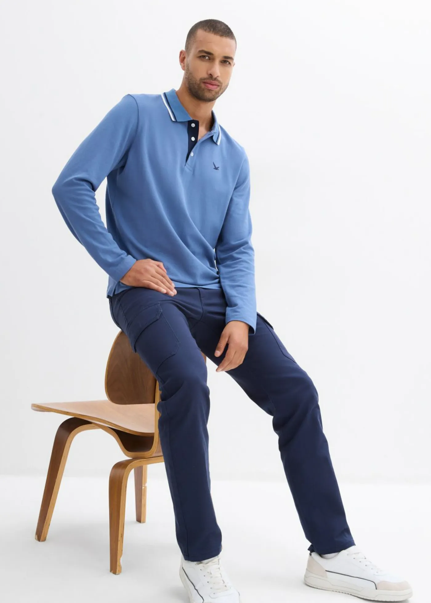 bonprix bonprix Pantalones>Pantalón elásticos, slim fit, con bolsillos cargo, straight Azul marino