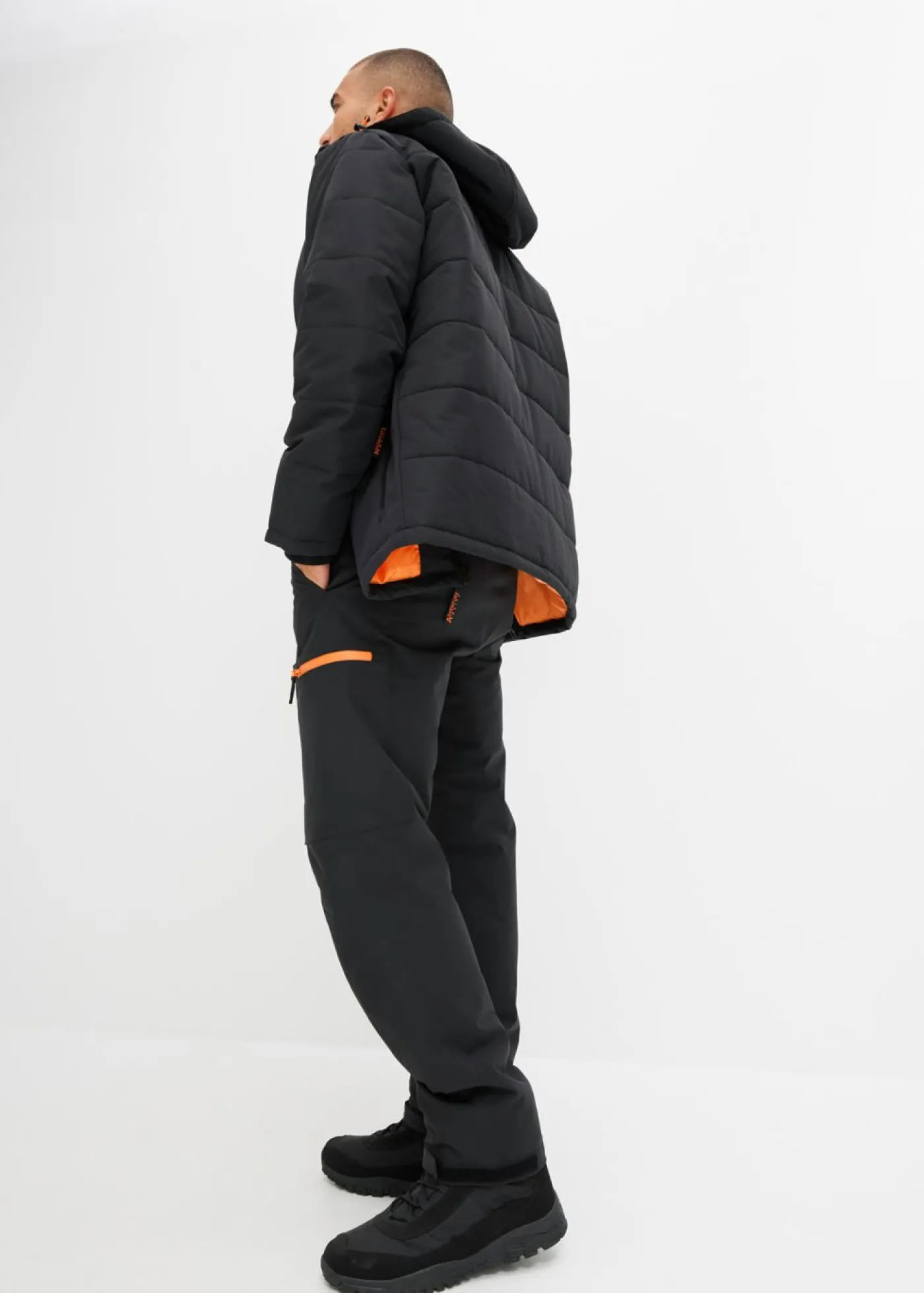 bonprix bonprix Ropa Térmica|Outdoor>Pantalón funcional tipo cargo, impermeable, con forro cálido, relaxed fit Negro