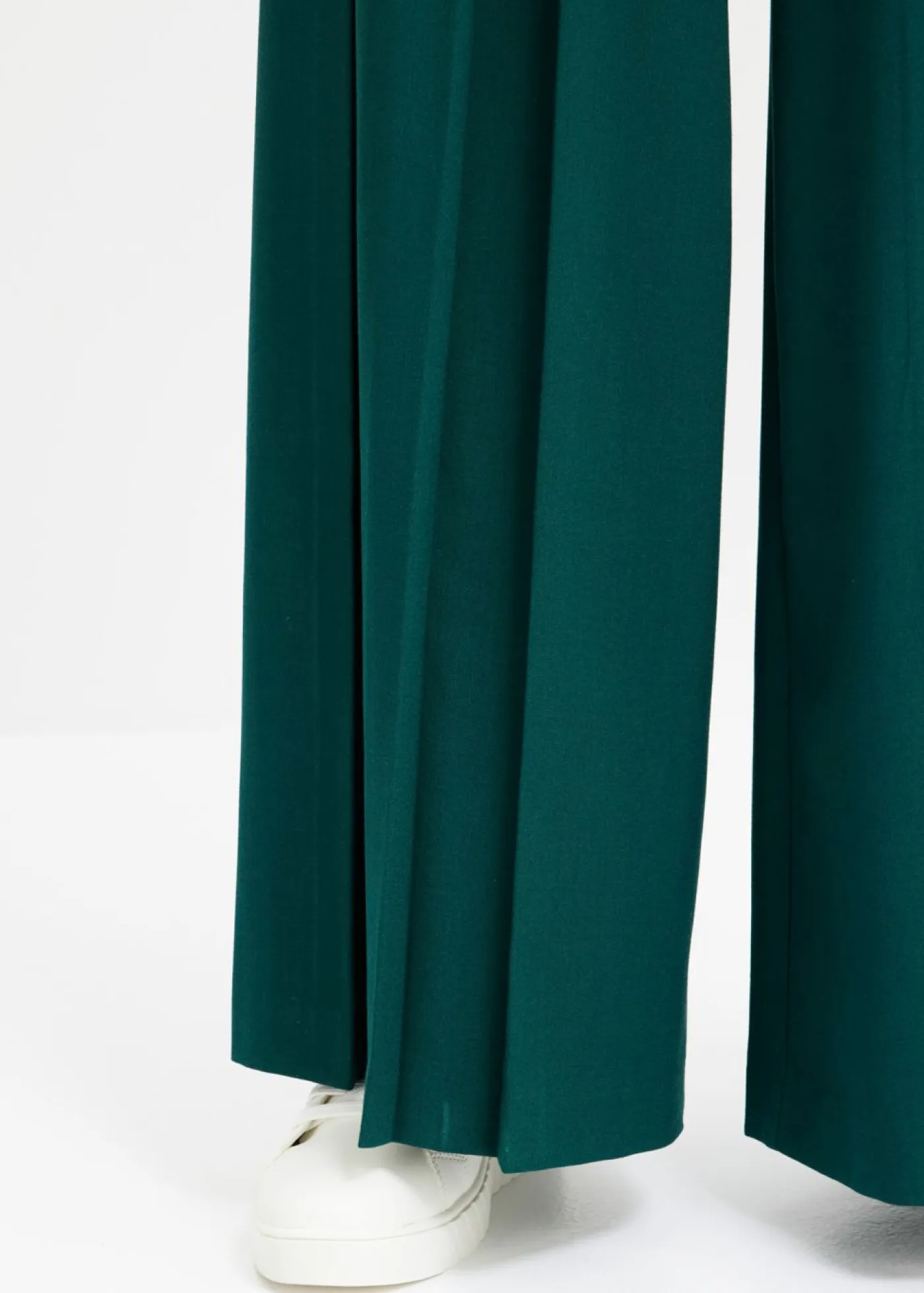 bonprix bonprix Pantalones|Tallas Pequeñas>Pantalón Marlene ancho con mezcla de viscosa fluida Verde intenso