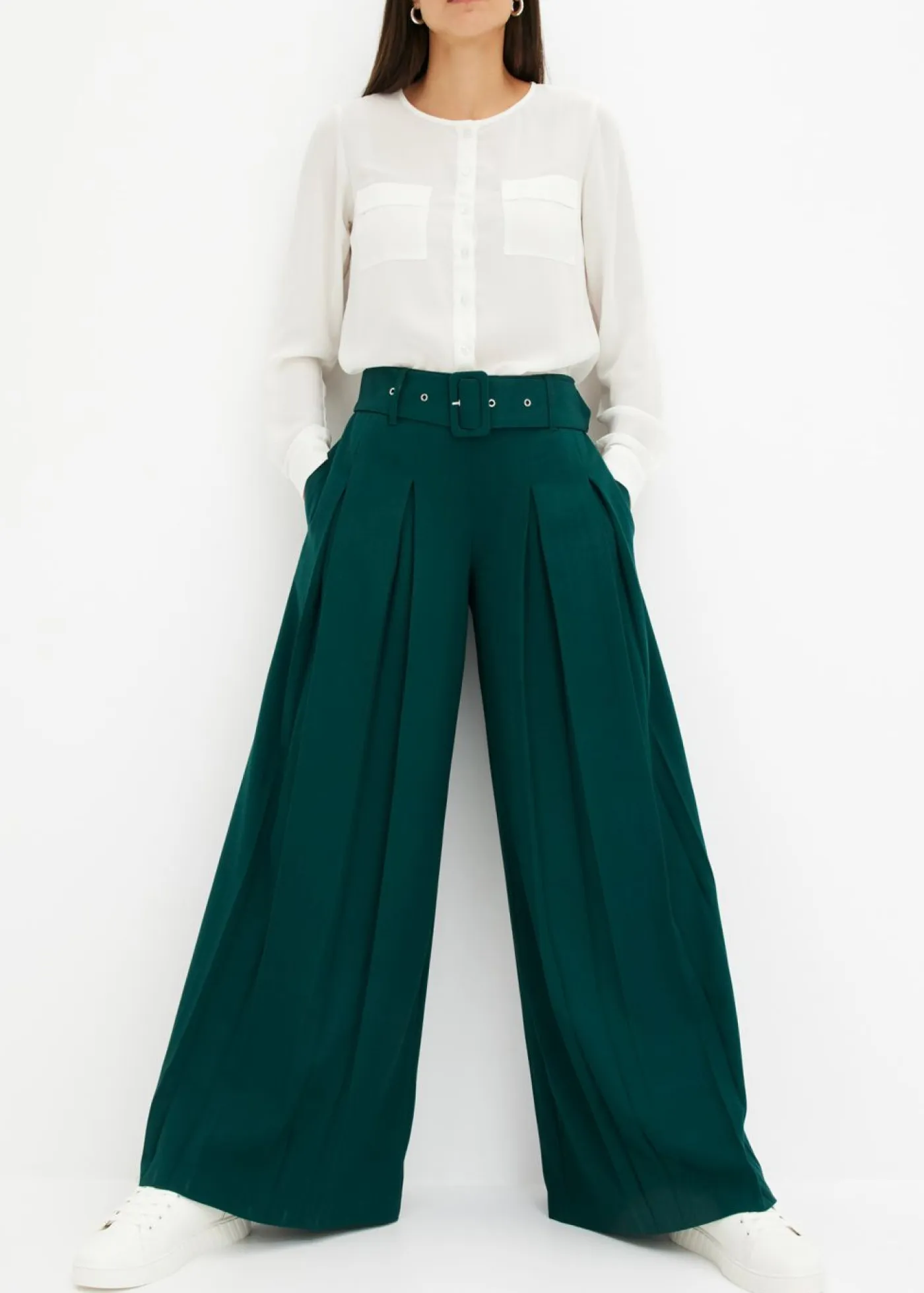 bonprix bonprix Pantalones|Tallas Pequeñas>Pantalón Marlene ancho con mezcla de viscosa fluida Verde intenso