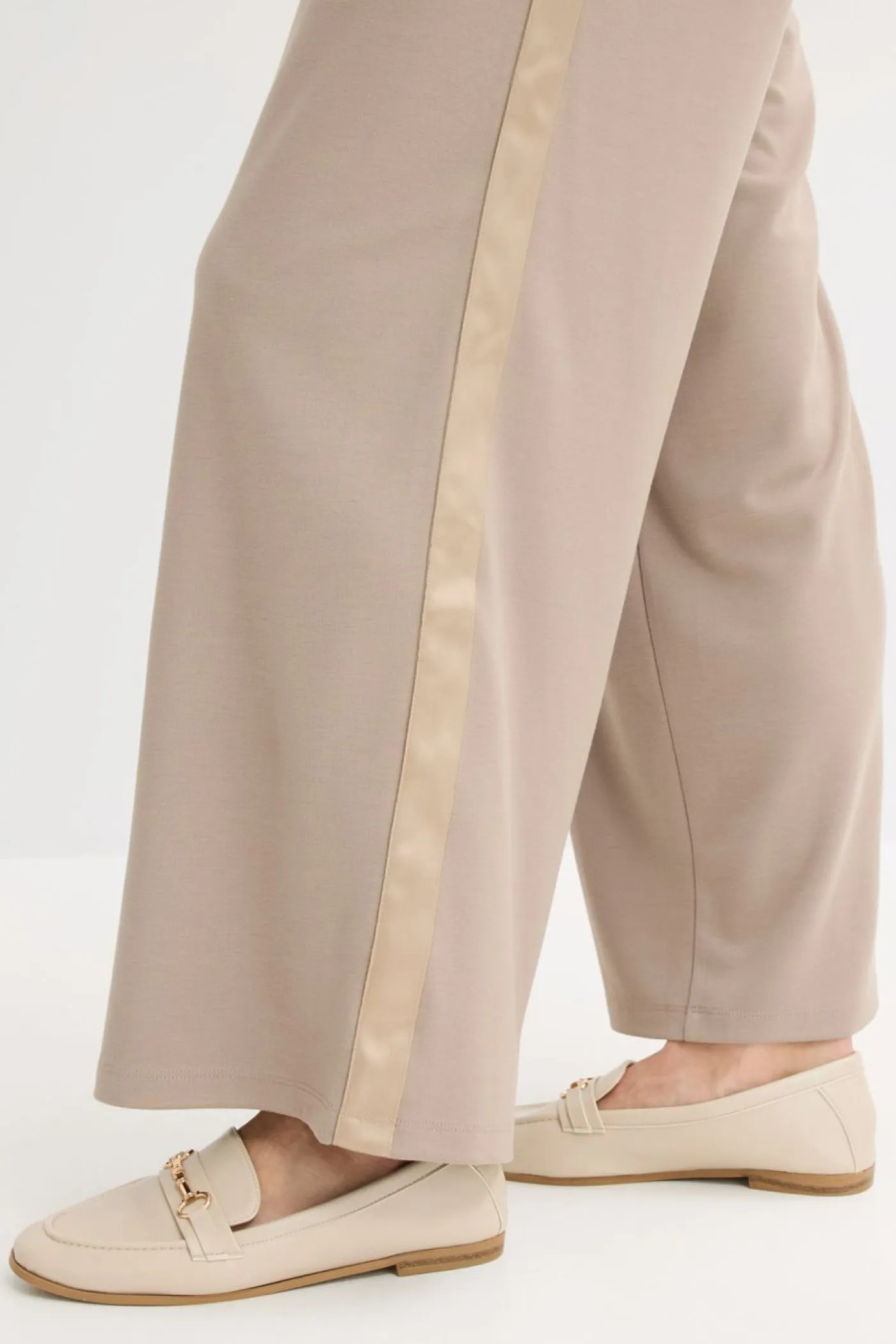 bonprix bonprix Pantalones>Pantalón Marlene de Punto di Roma con cinta de satén Marrón grisáceo