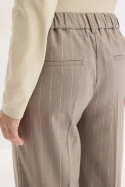 bonprix bonprix Pantalones><noscript><img width=