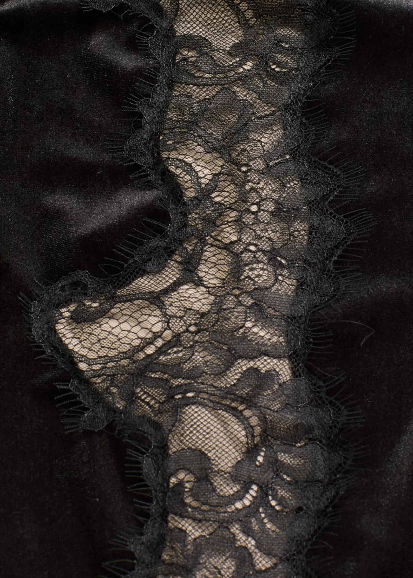 Mujer bonprix bonprix Pantalón Marlene de terciopelo suave con inserción de encaje