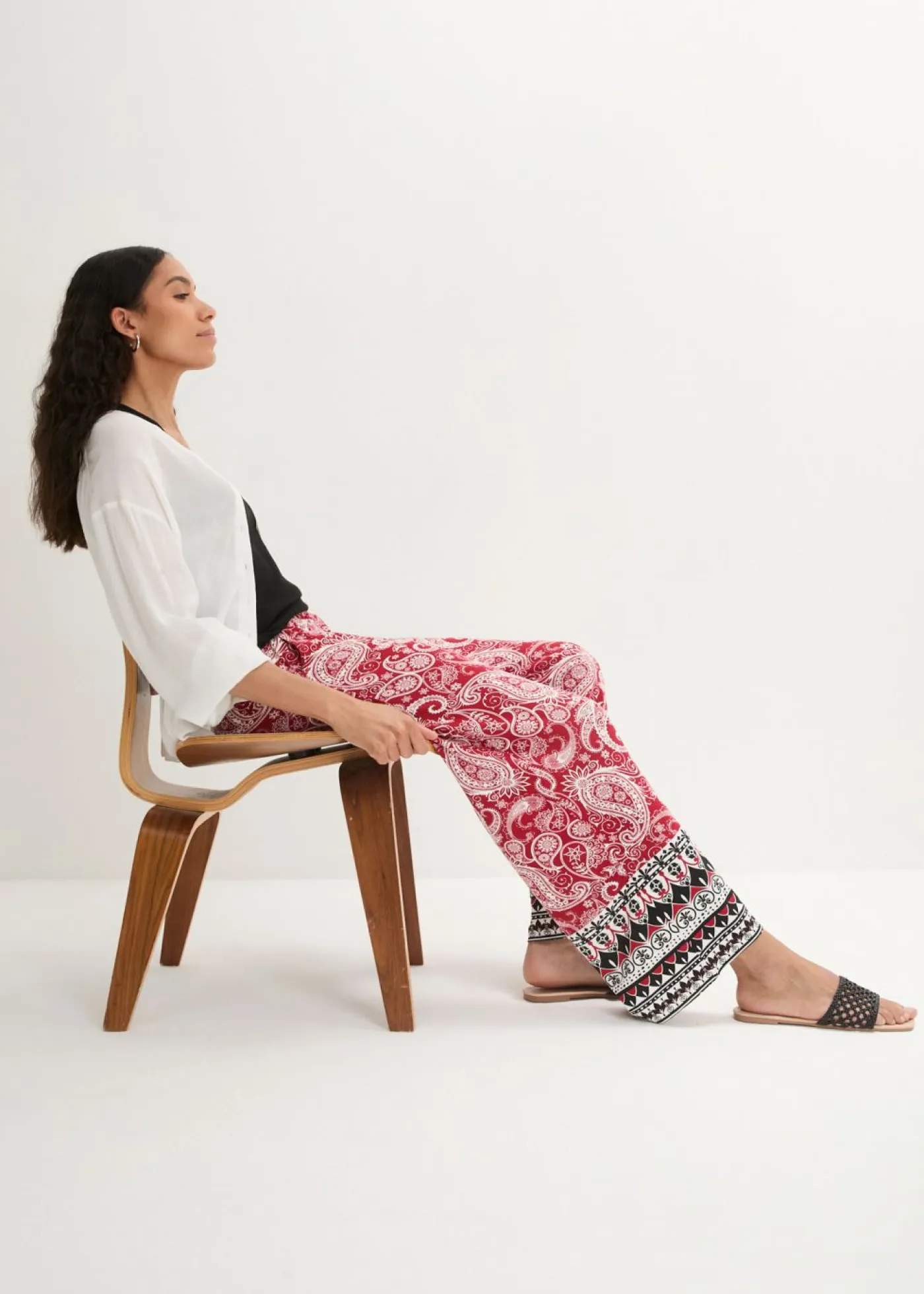 bonprix bonprix Pantalones>Pantalón palazzo de mezcla suave de viscosa rojo cayena de flores