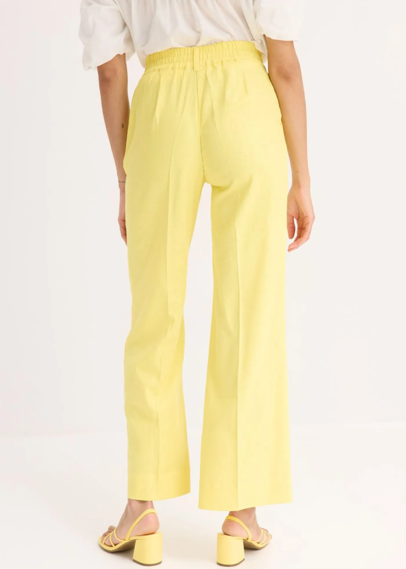 bonprix bonprix Pantalones>Pantalón palazzo de mezcla de lino Amarillo suave