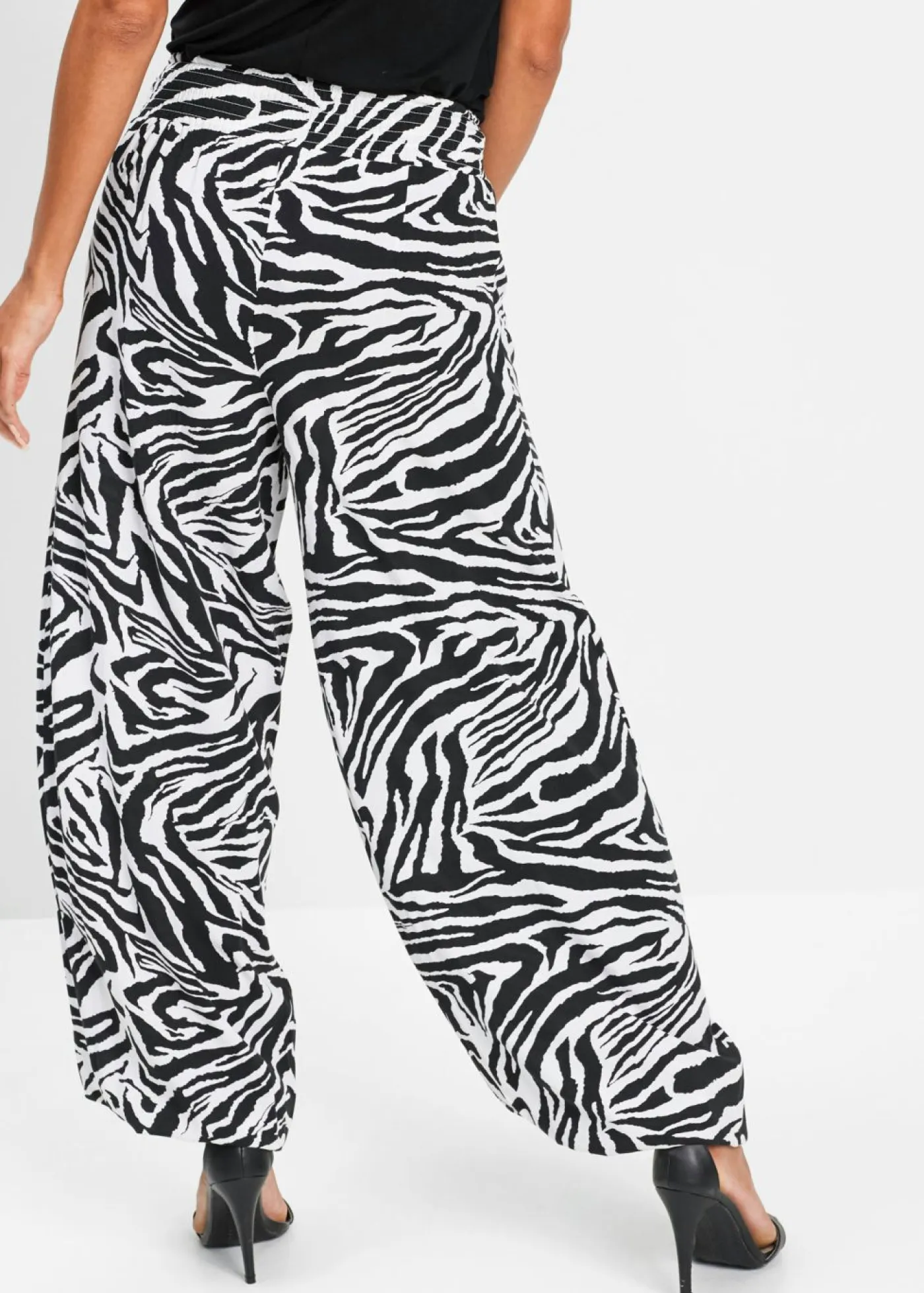 bonprix bonprix Pantalones>Pantalón Palazzo de viscosa fluida Negro con estampado de cebra