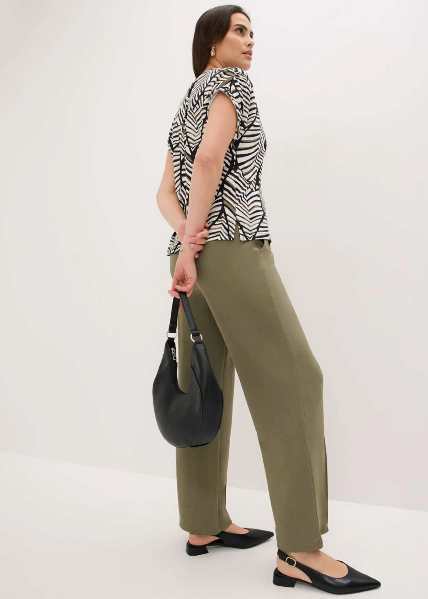 bonprix bonprix Pantalones|Novedades>Pantalón sin cierre de tejido interlock resistente Verde oliva