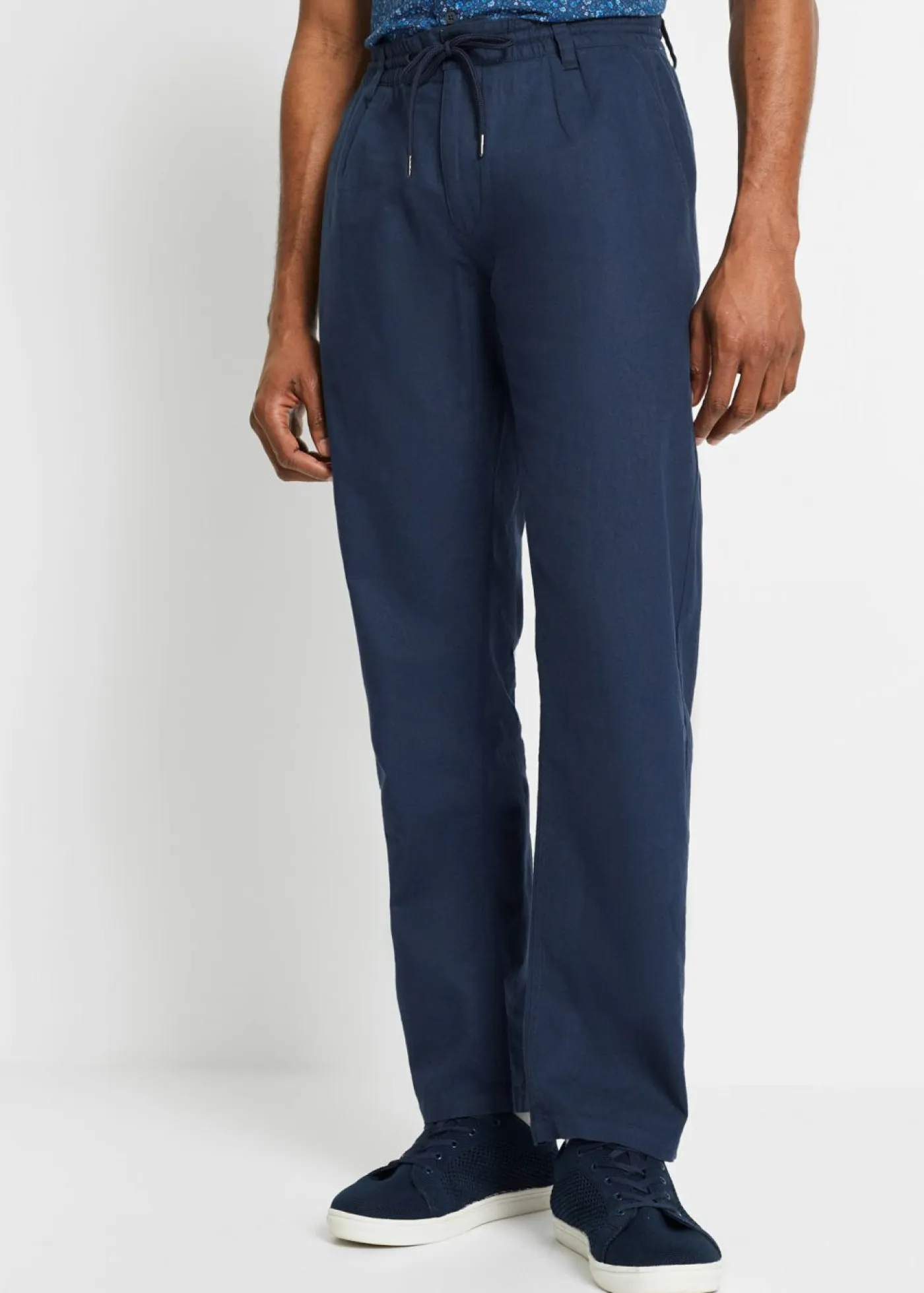 Hombre bonprix bonprix Pantalón sin cierre straight, relaxed fit, de mezcla de lino ligera