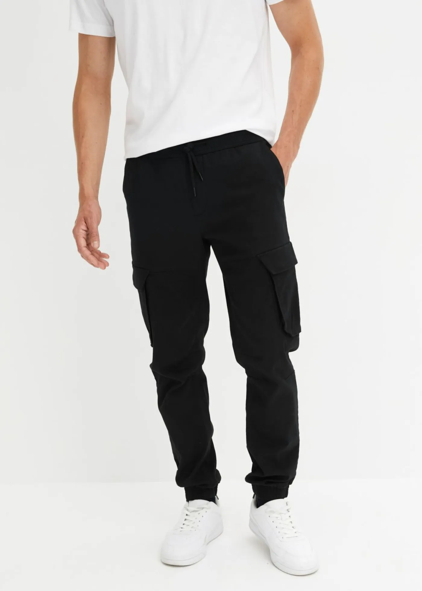 Hombre bonprix bonprix Pantalón sin cierre tipo cargo con recto y regular