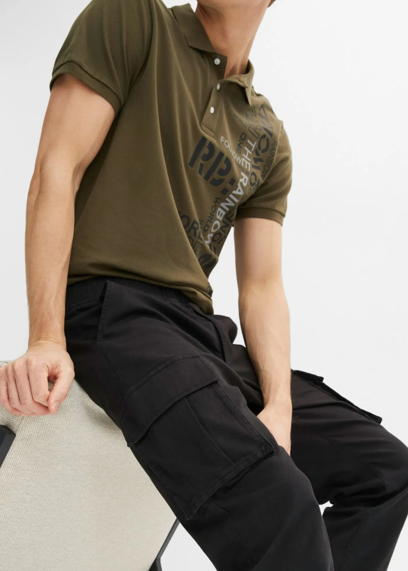 Hombre bonprix bonprix Pantalón sin cierre tipo cargo con recto y regular