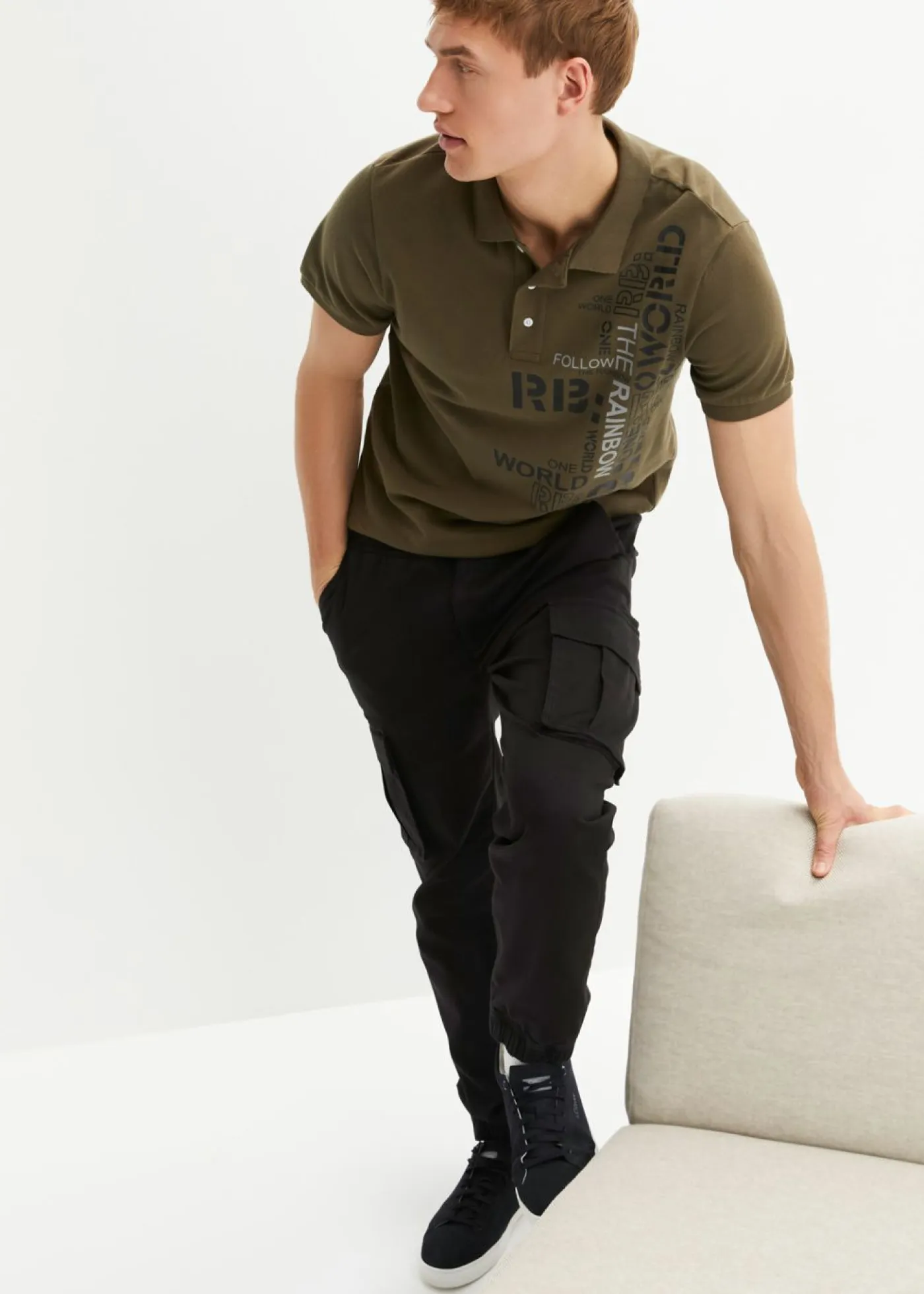 Hombre bonprix bonprix Pantalón sin cierre tipo cargo con recto y regular