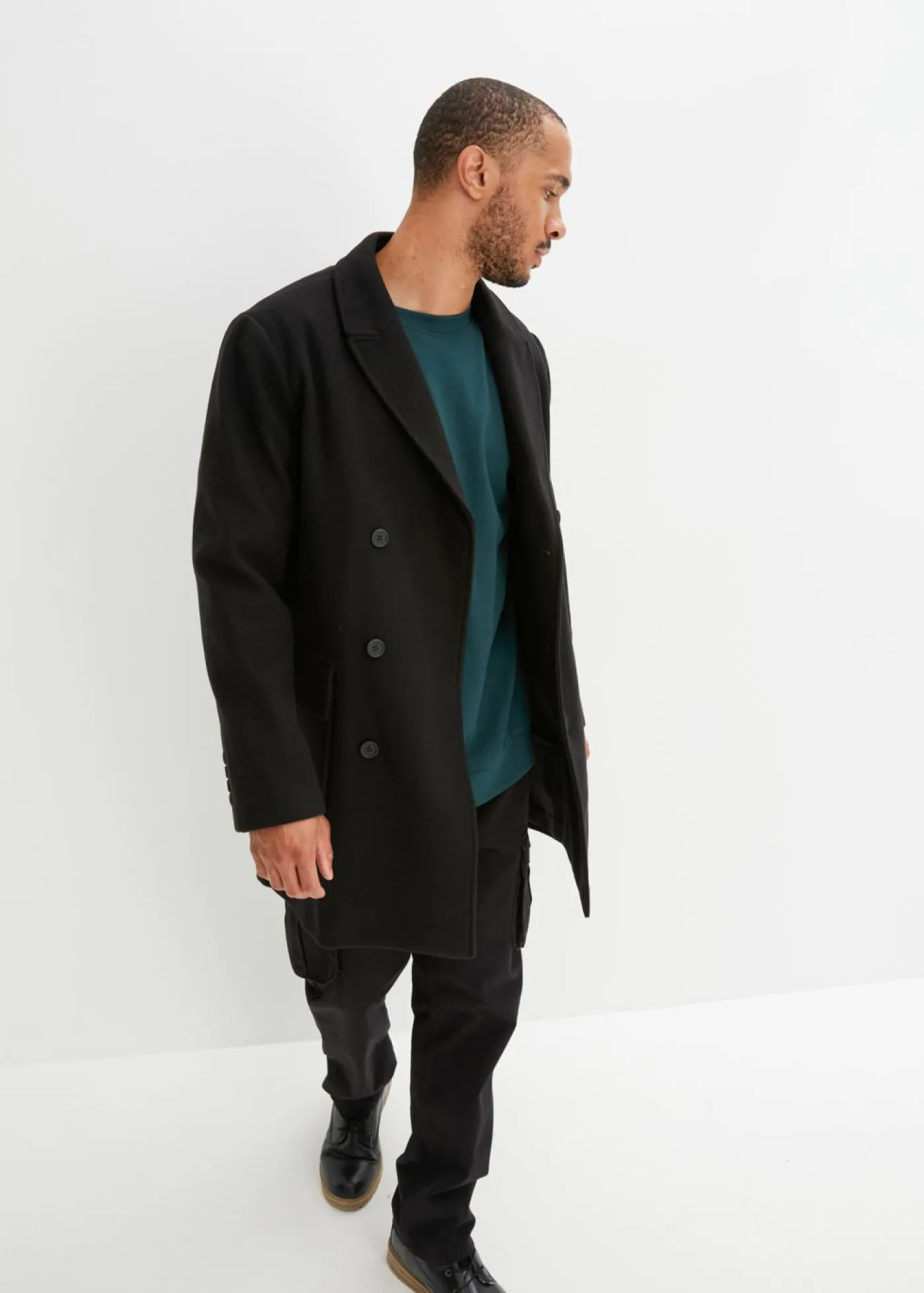 Hombre bonprix bonprix Pantalón tipo cargo con corte regular, diseño recto y cinturilla elástica