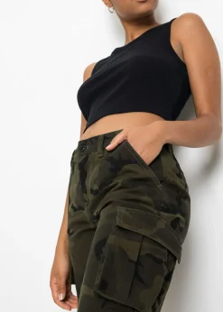 bonprix bonprix Pantalones><noscript><img width=