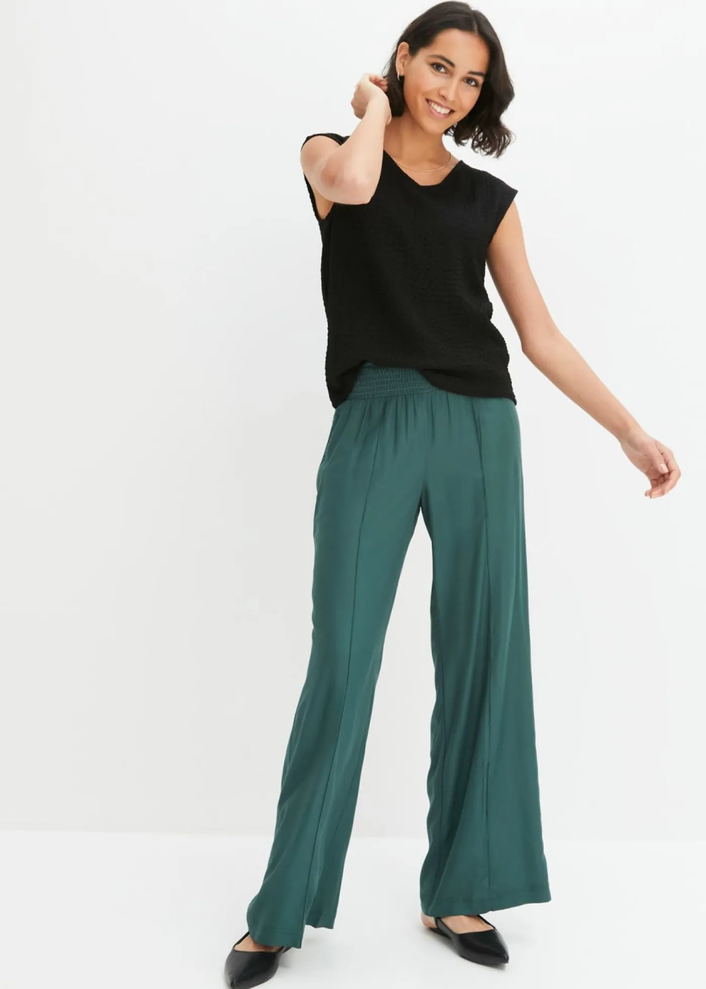 bonprix bonprix Pantalones>Pantalones slip-on de crepé de viscosa fluido verde mate