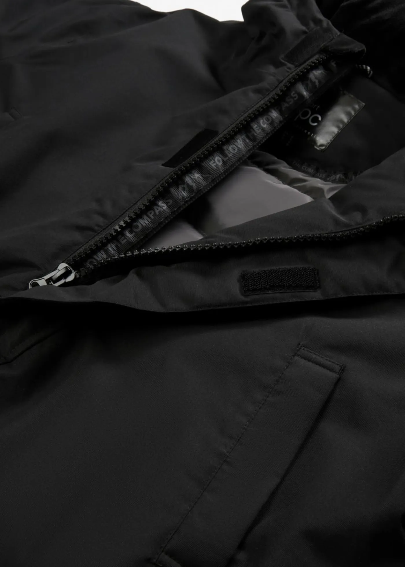 bonprix bonprix Chaquetas Y Abrigos·Chaquetas Impermeables|Chaquetas Y Abrigos·Chaquetas>Parka funcional impermeable con plumón auténtico para invierno Negro