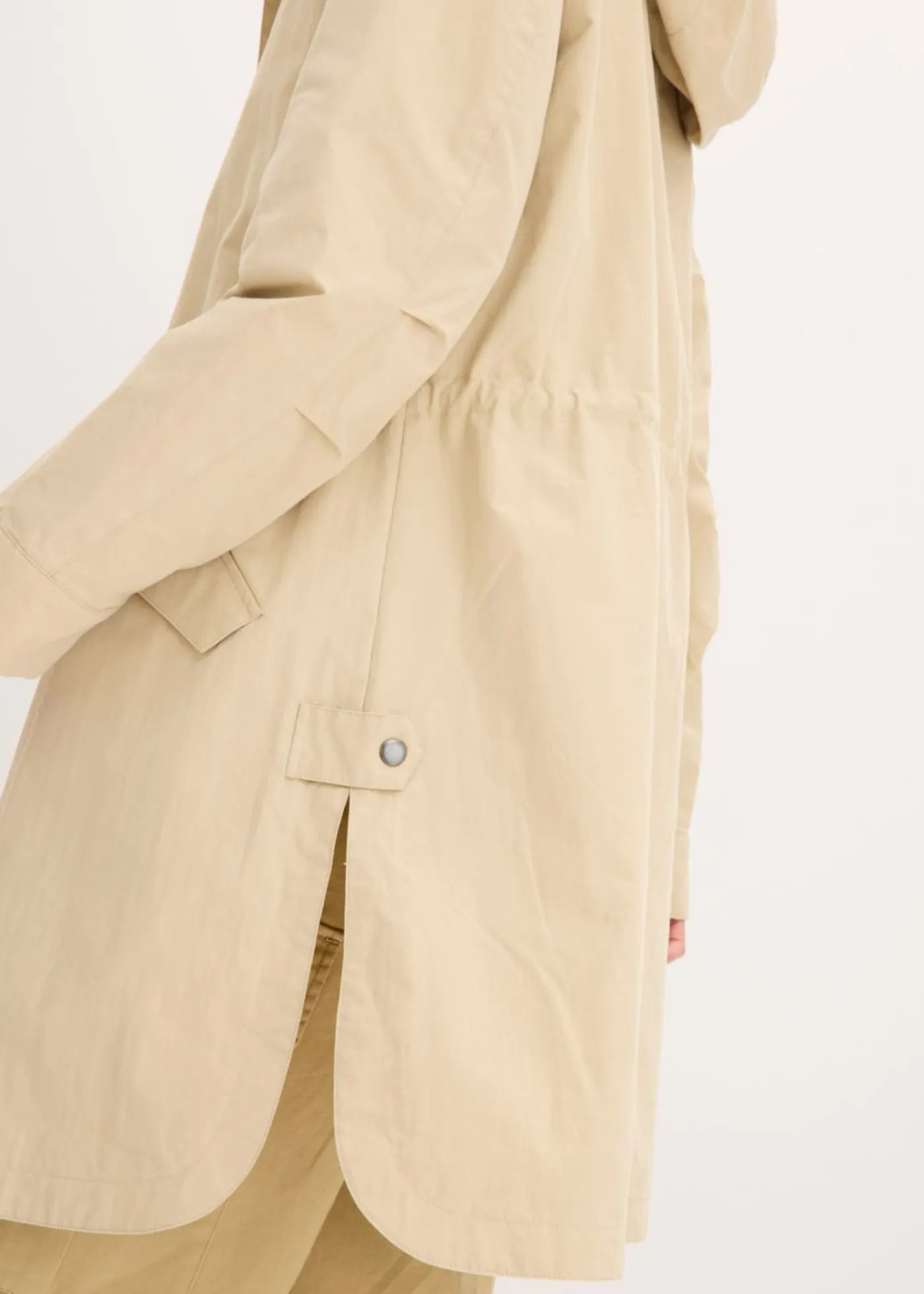 bonprix bonprix Chaquetas Y Abrigos>Parka larga con capucha Beige