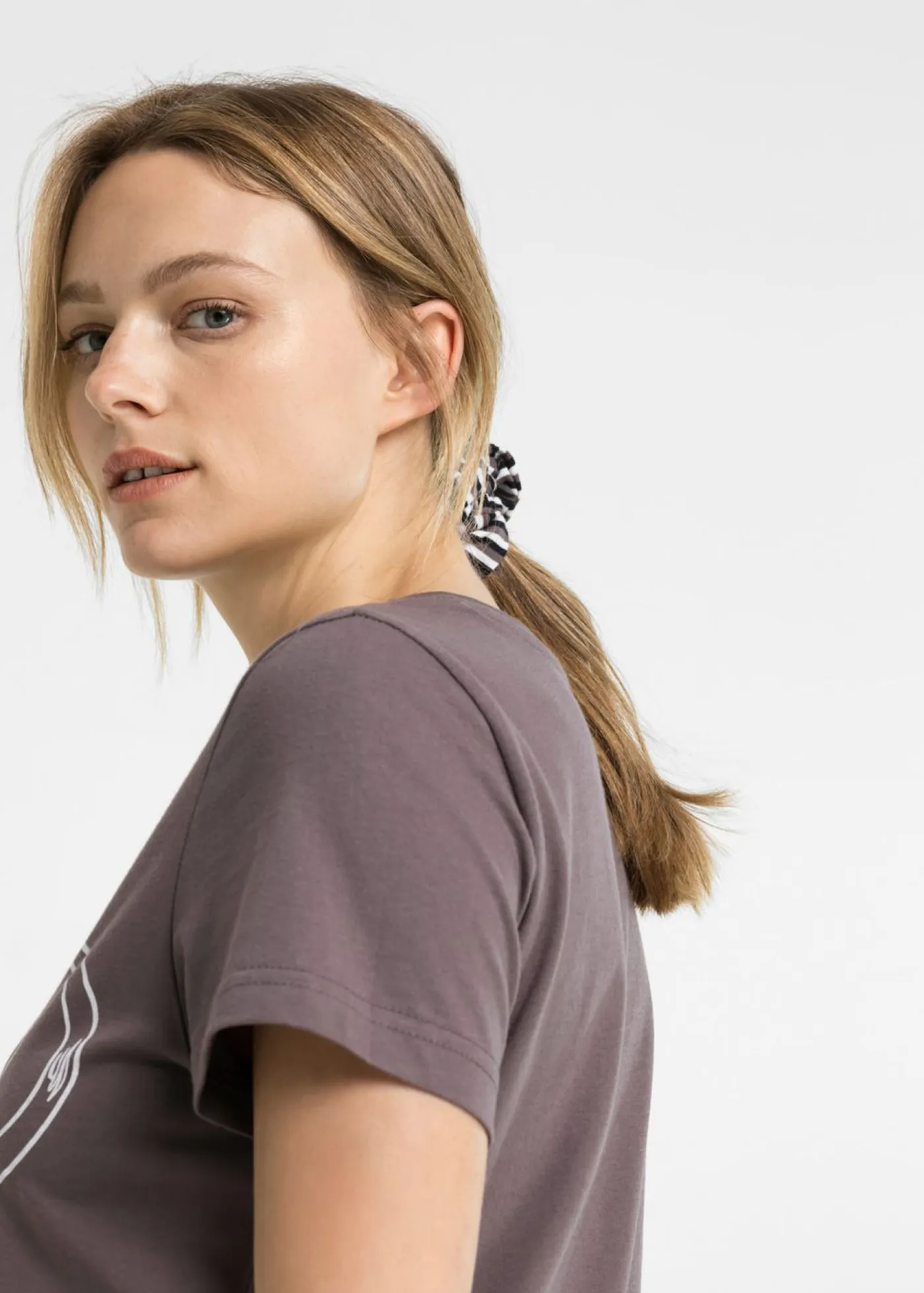 bonprix bonprix Ropa Para Dormir>Pijama corto con gomilla para el pelo Baya ahumado de rayas