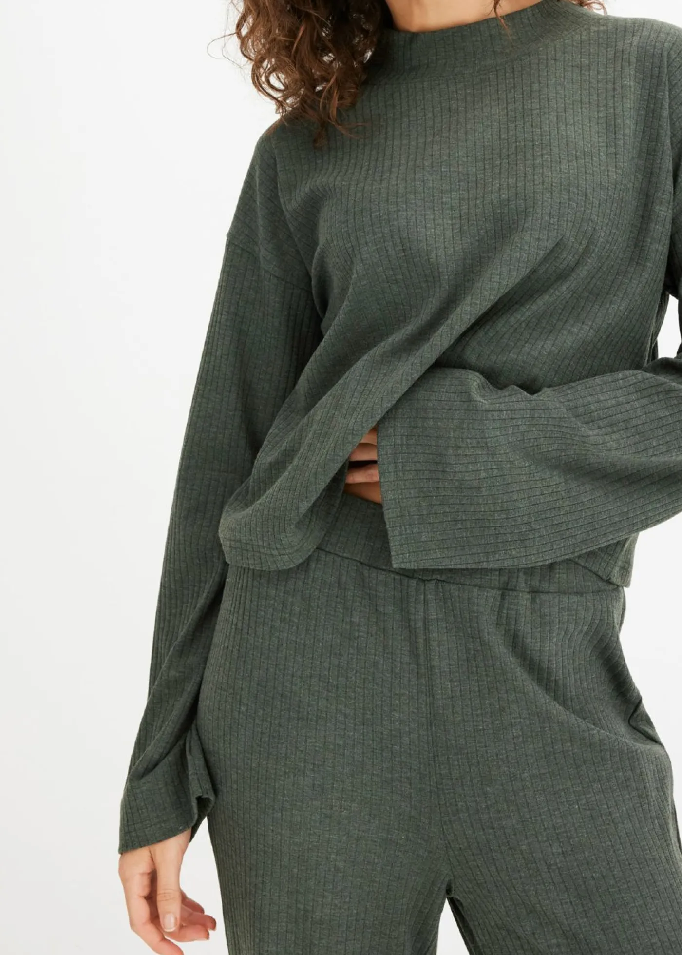 bonprix bonprix Homewear|Ropa Para Dormir>Pijama oversize de suave canalé verde oscuro moteado