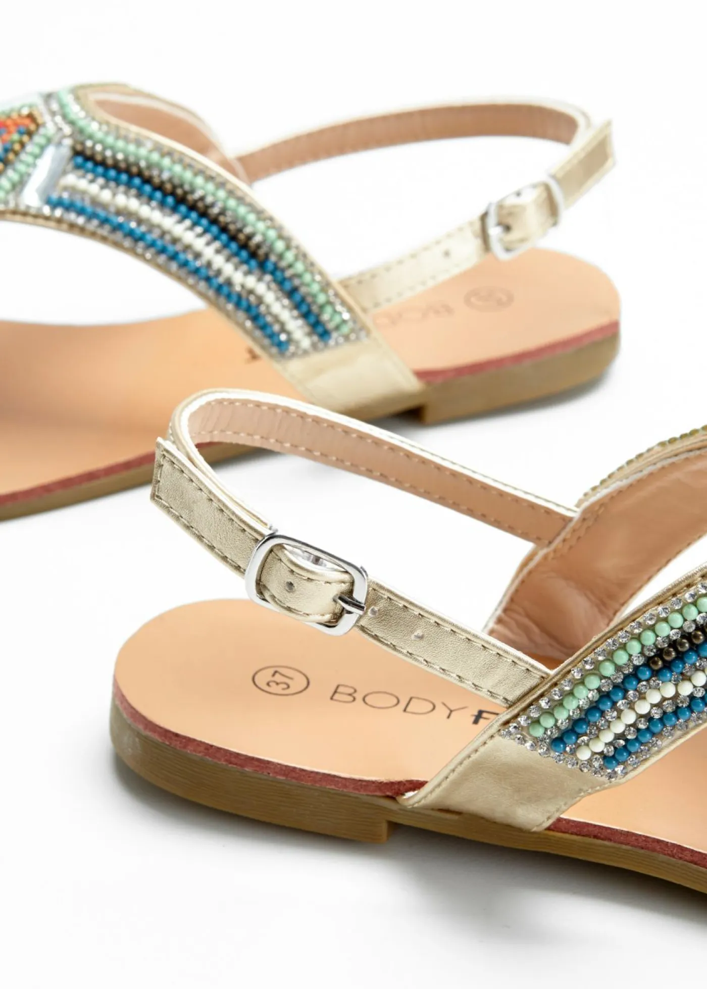 bonprix bonprix Zapatos Primavera-Verano>Sandalias con abalorios menta